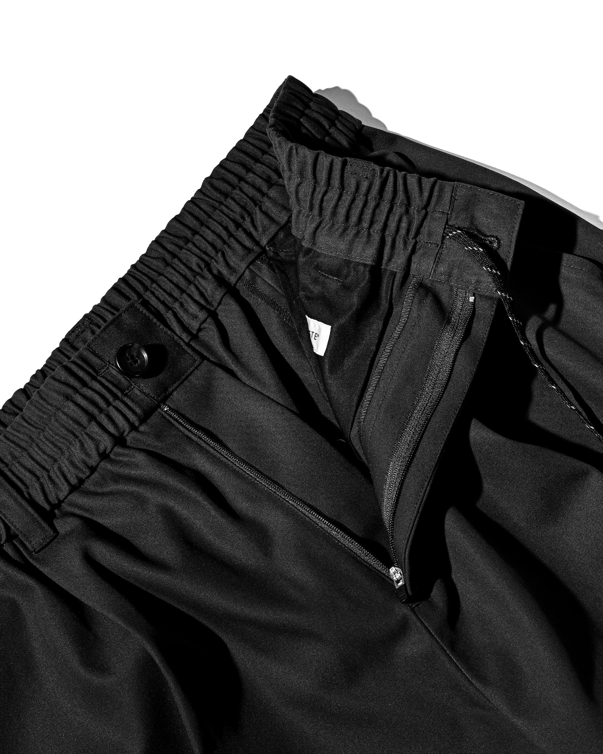 【5.17 SAT 20:00- IN STOCK】MASSIVE TWISTED PANTS (BLACK)