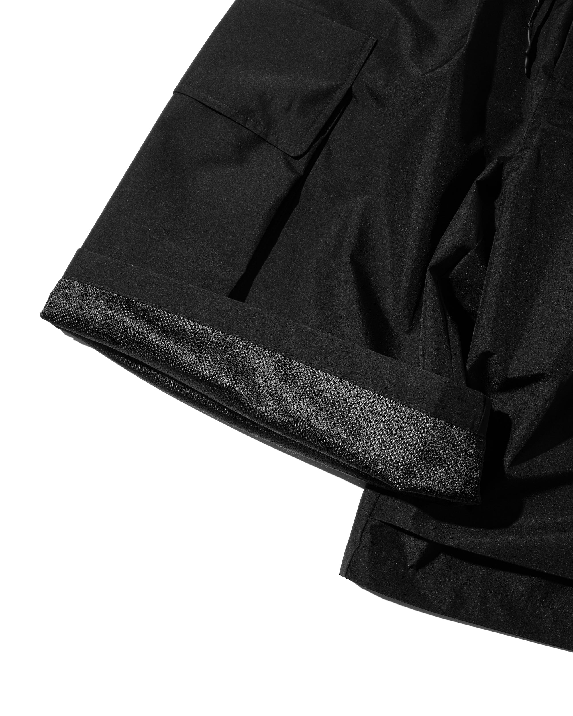 +phenix WINDSTOPPER® by GORE-TEX LABS CITY MILITARY HALF PANTS