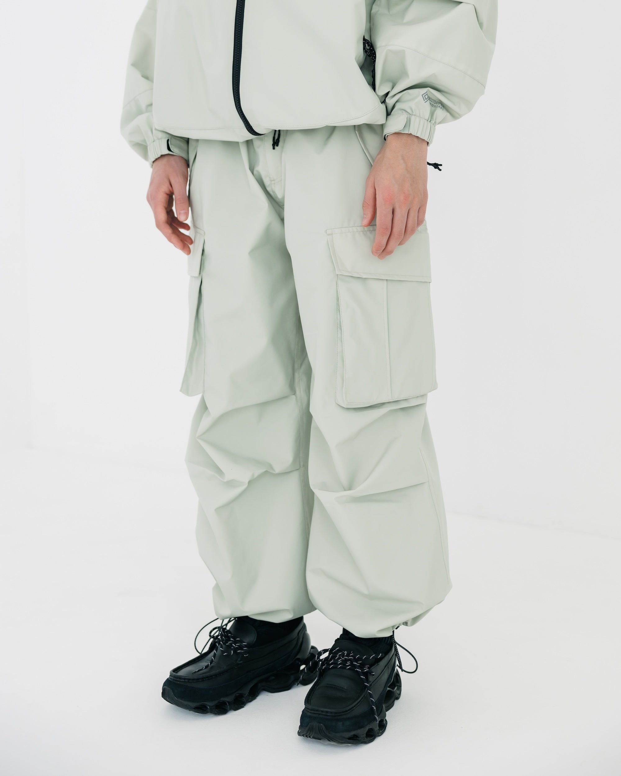 【2.8 SAT 20:00- IN STOCK】+phenix WINDSTOPPER® by GORE-TEX LABS CITY MILITARY PANTS 001 (SAND SAGE)