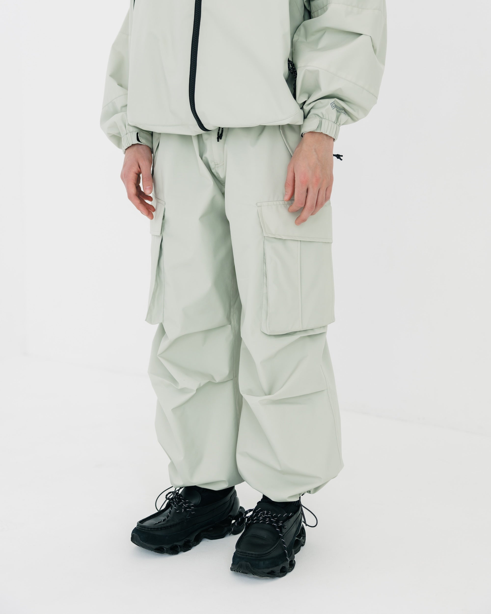 【2.8 SAT 20:00- IN STOCK】+phenix WINDSTOPPER® by GORE-TEX LABS CITY MILITARY PANTS 001 (SAND SAGE)