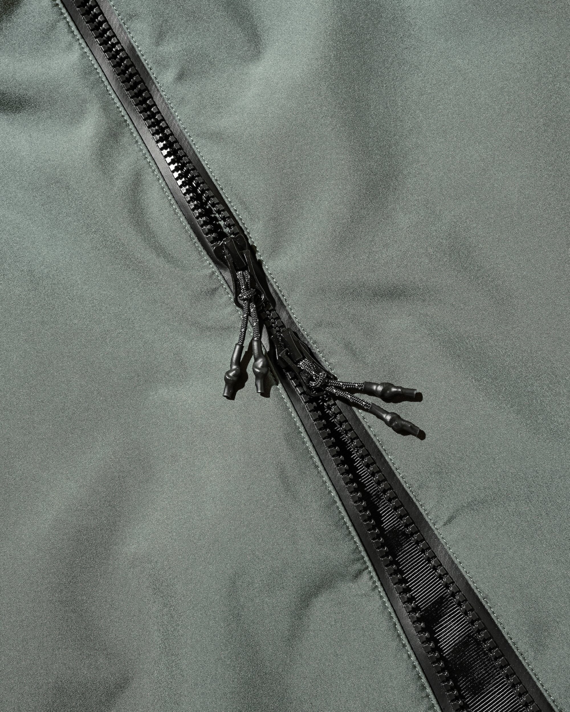 +phenix WINDSTOPPER® by GORE-TEX LABS CITY MILITARY JACKET (MILITARY GREEN)