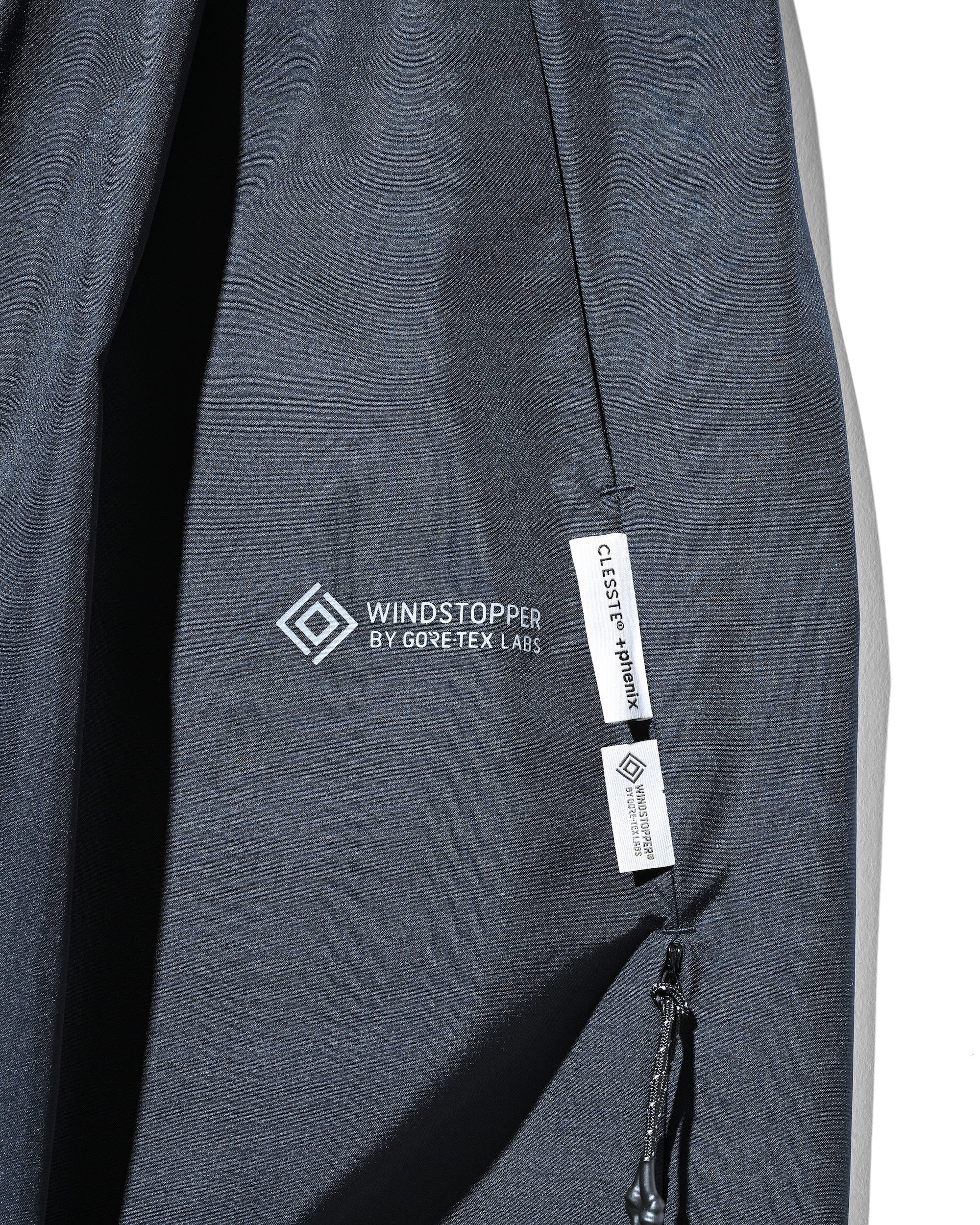 【9.10 WED 20:00- IN STOCK】+phenix WINDSTOPPER® by GORE-TEX LABS CITY BARREL LEG PANTS (NAVY)