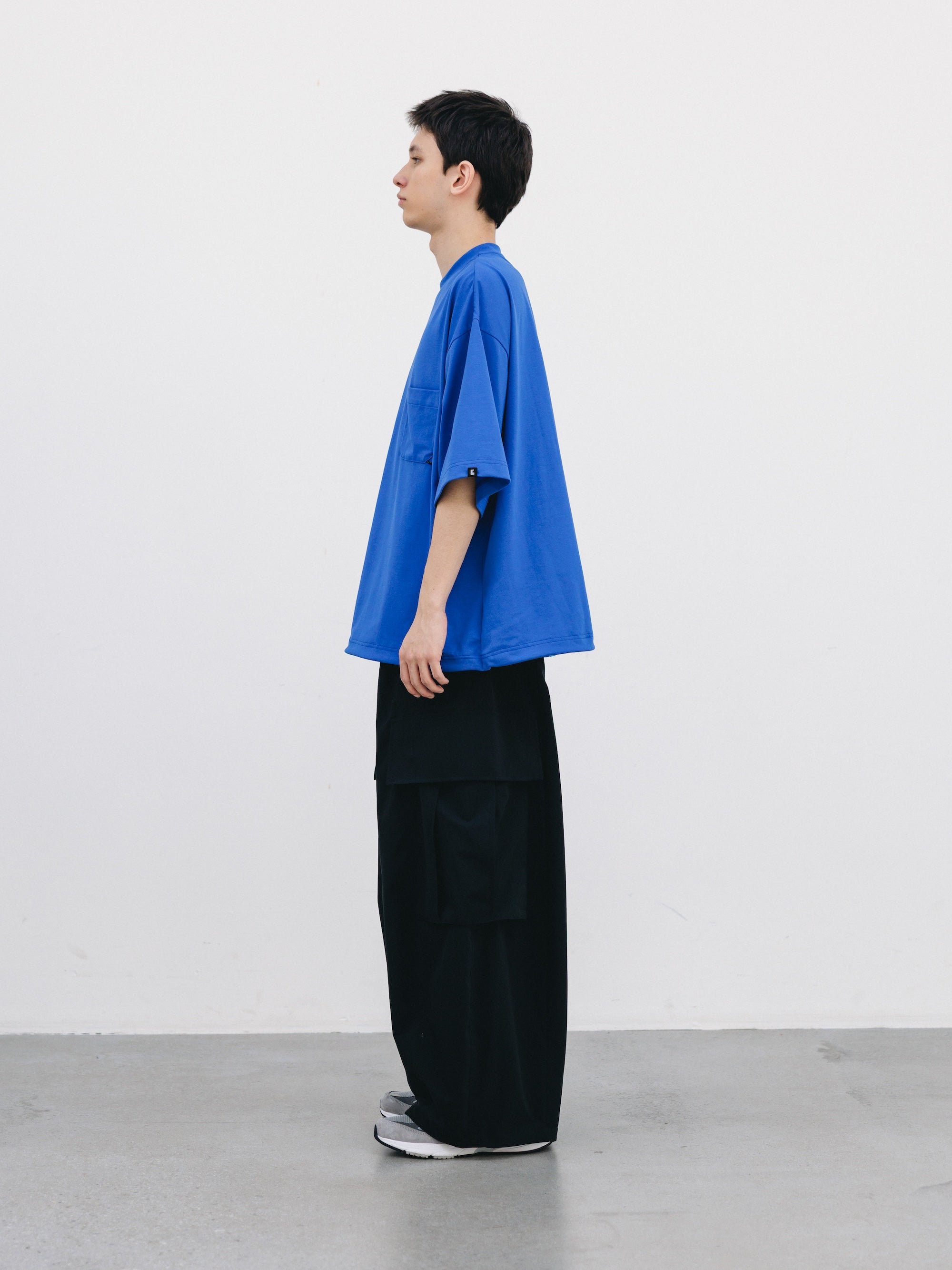 【4.29 WED 20:00- IN STOCK】TECH POCKET S/S T-SHIRT (BLUE)