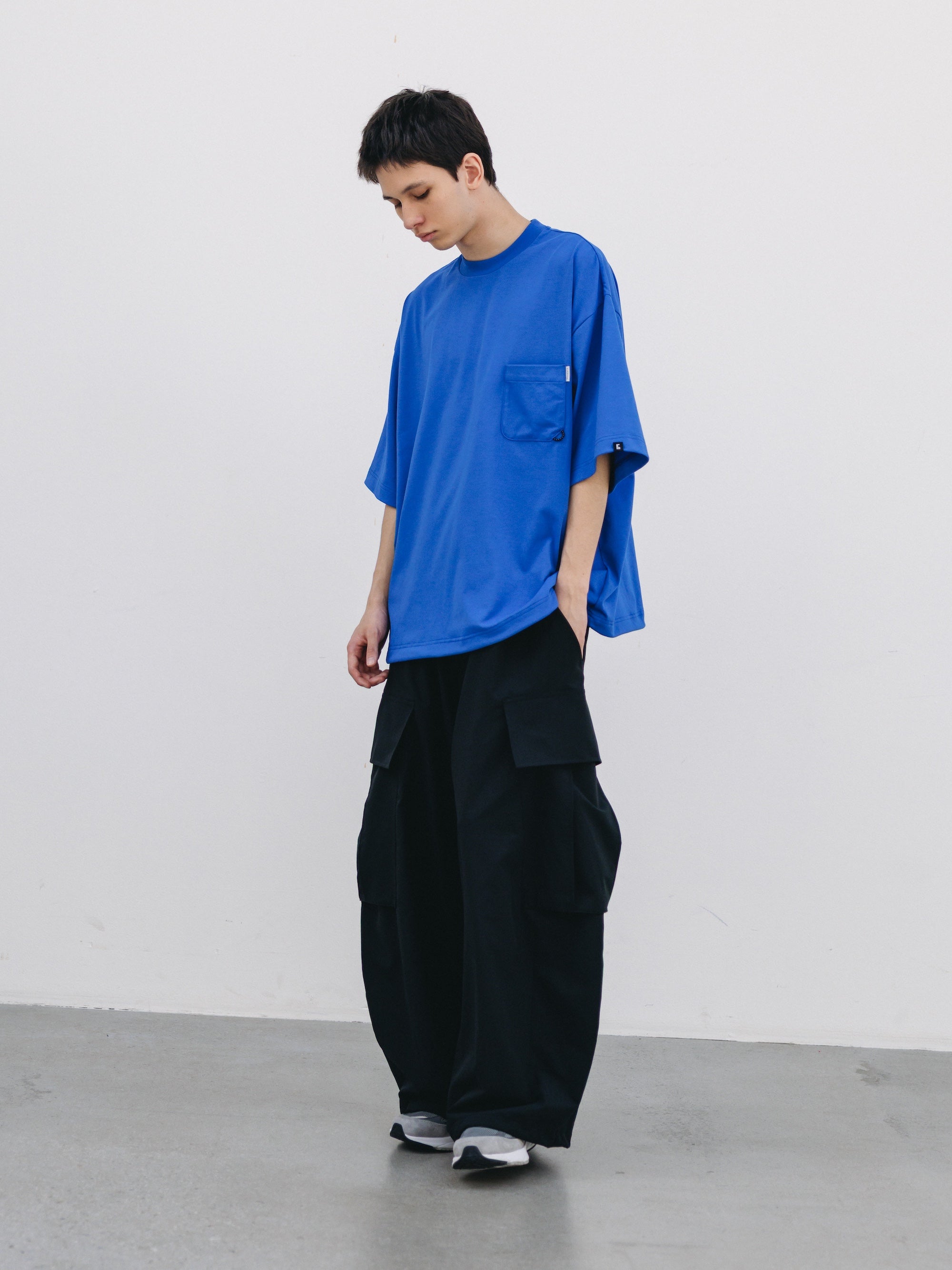 【4.29 WED 20:00- IN STOCK】TECH POCKET S/S T-SHIRT (BLUE)