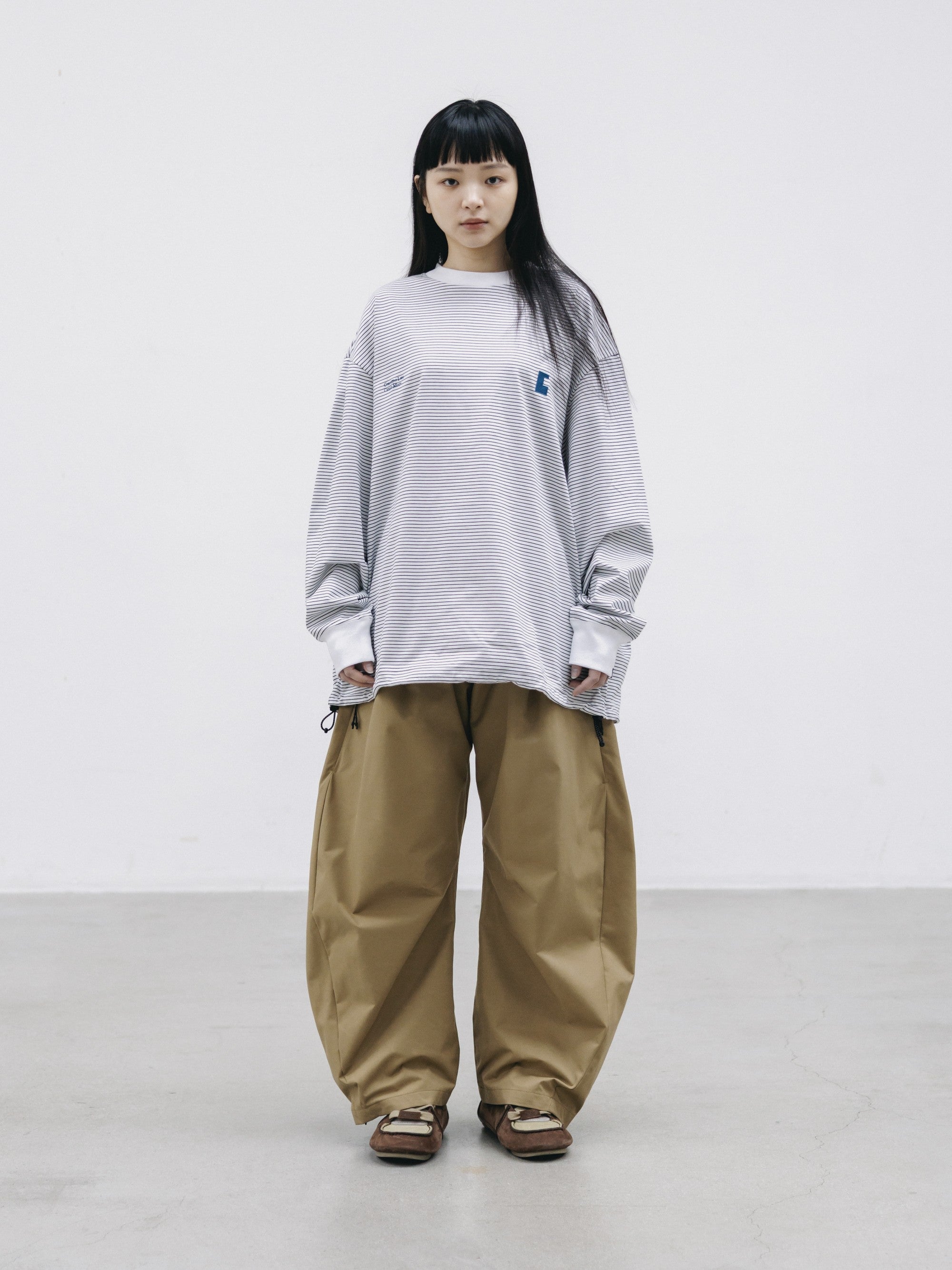 【9.2 WED 20:00- IN STOCK】+phenix WINDSTOPPER® by GORE-TEX LABS TWILL CITY BARREL LEG PANTS (CAMEL BEIGE)