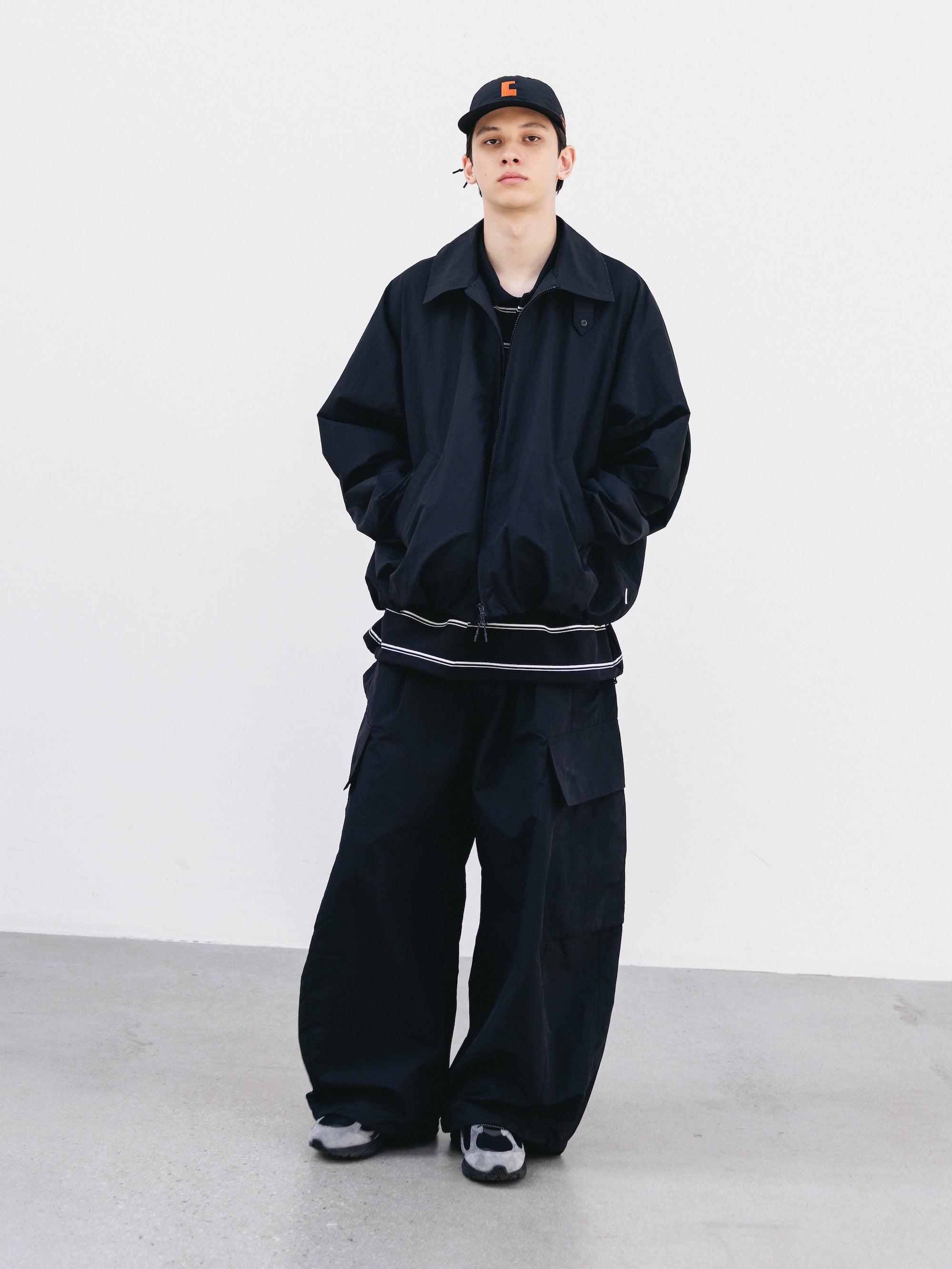 【3.11 WED 20:00- IN STOCK】ACTIVE CITY MEGA POCKET BALLOON CARGO PANTS (BLACK)