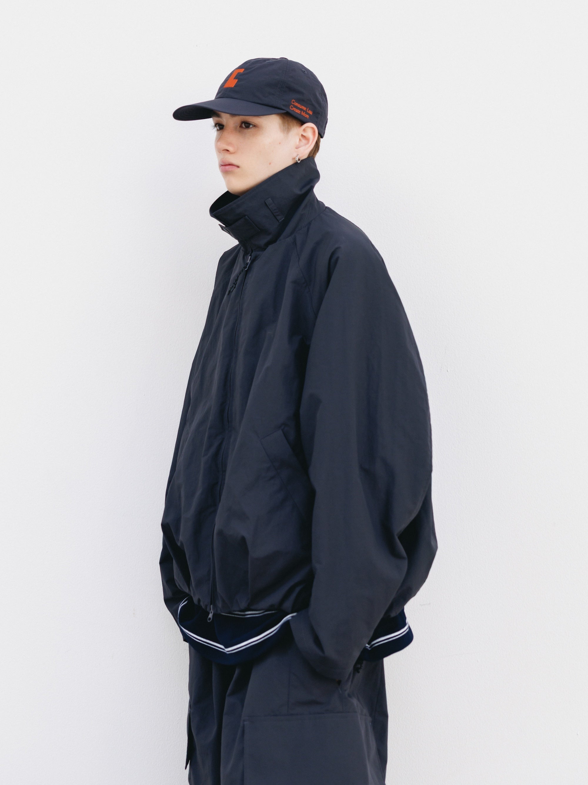 【3.11 WED 20:00- IN STOCK】ACTIVE CITY UTILITY BALLOON JACKET (CHARCOAL)