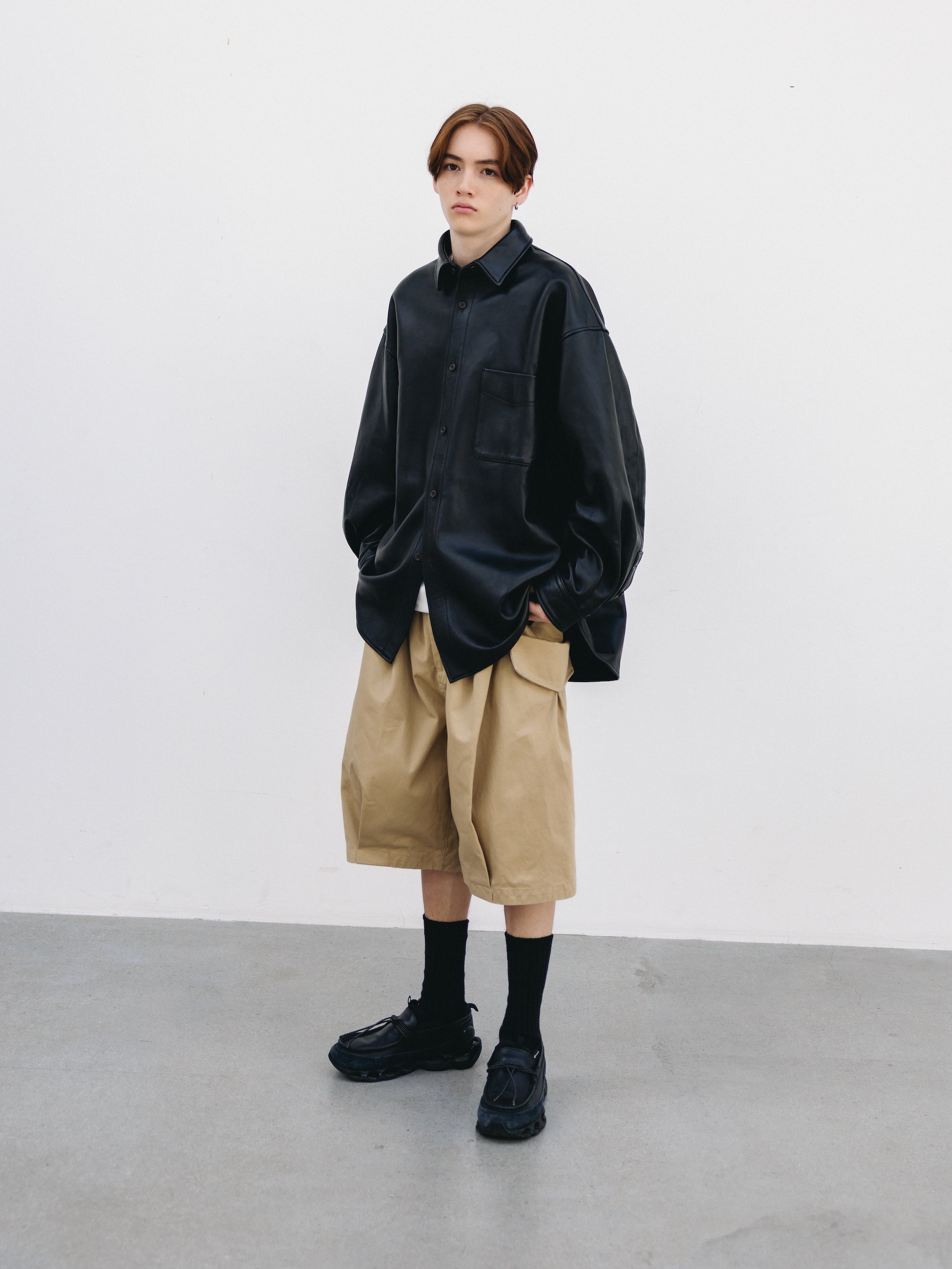 FLAP WIDE BALLOON HALF PANTS (BEIGE)