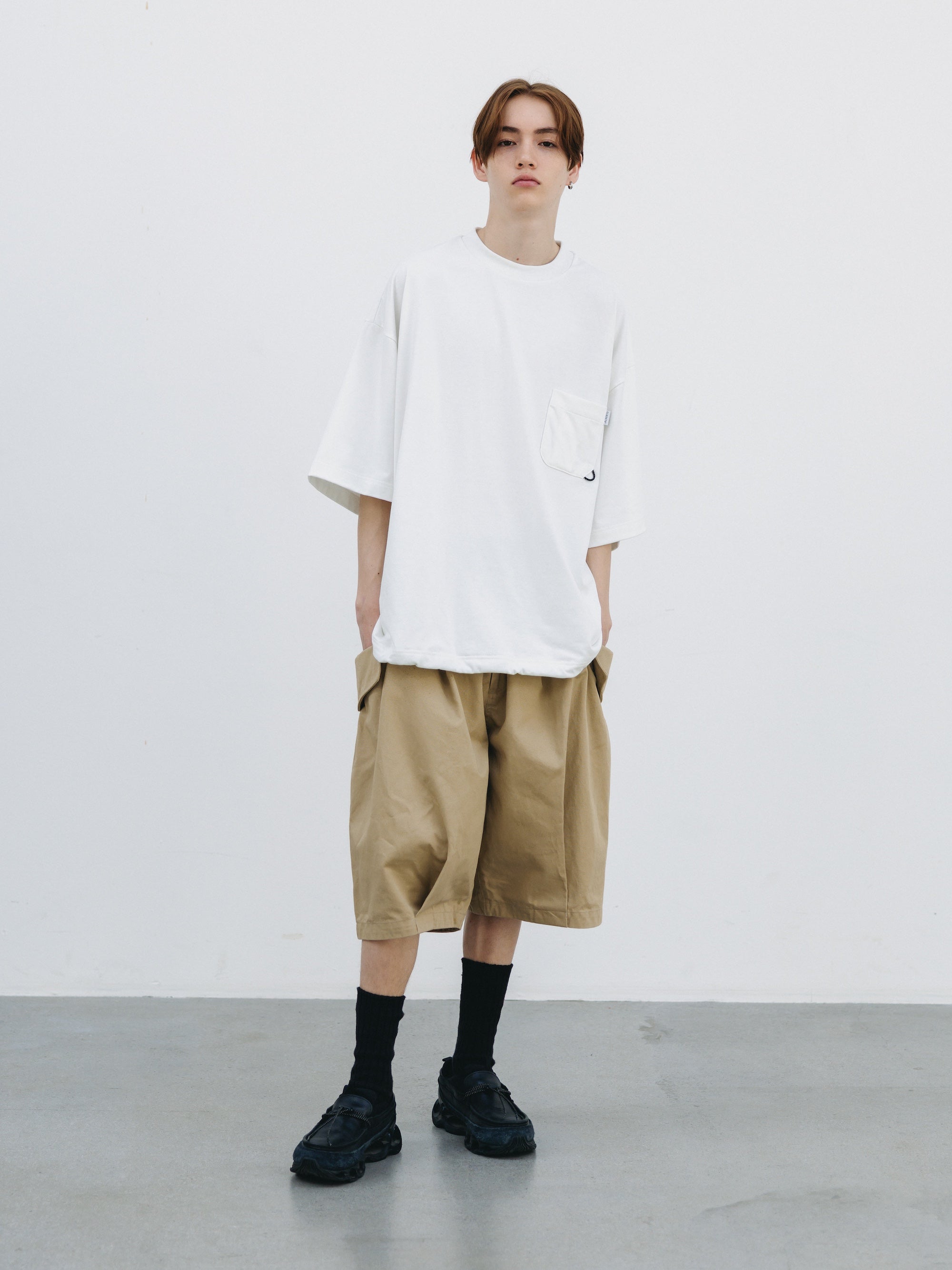 FLAP WIDE BALLOON HALF PANTS (BEIGE)