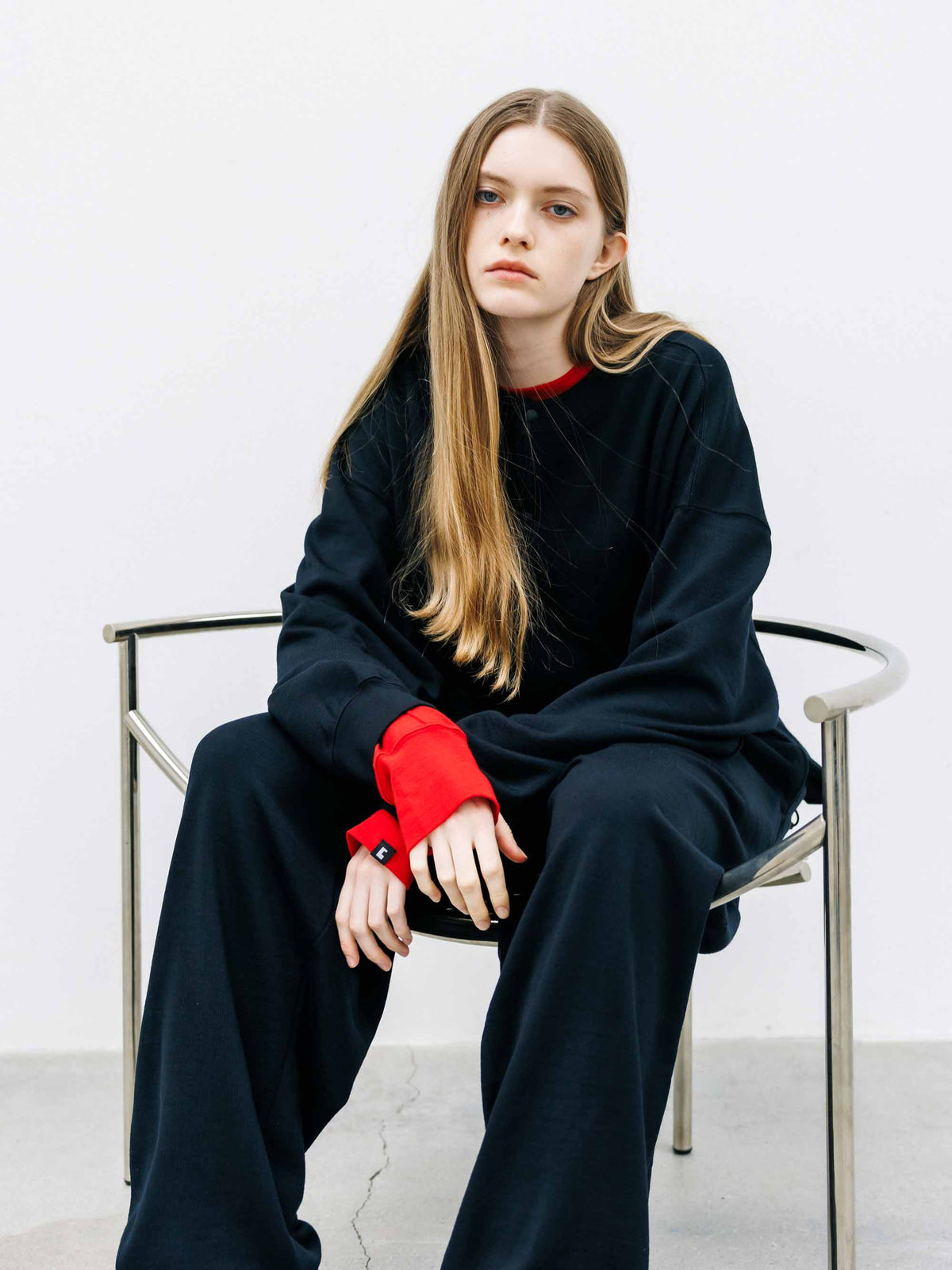 【10.14 WED 20:00- IN STOCK】 WOOL SWEAT CREW NECK CARDIGAN (BLACK)