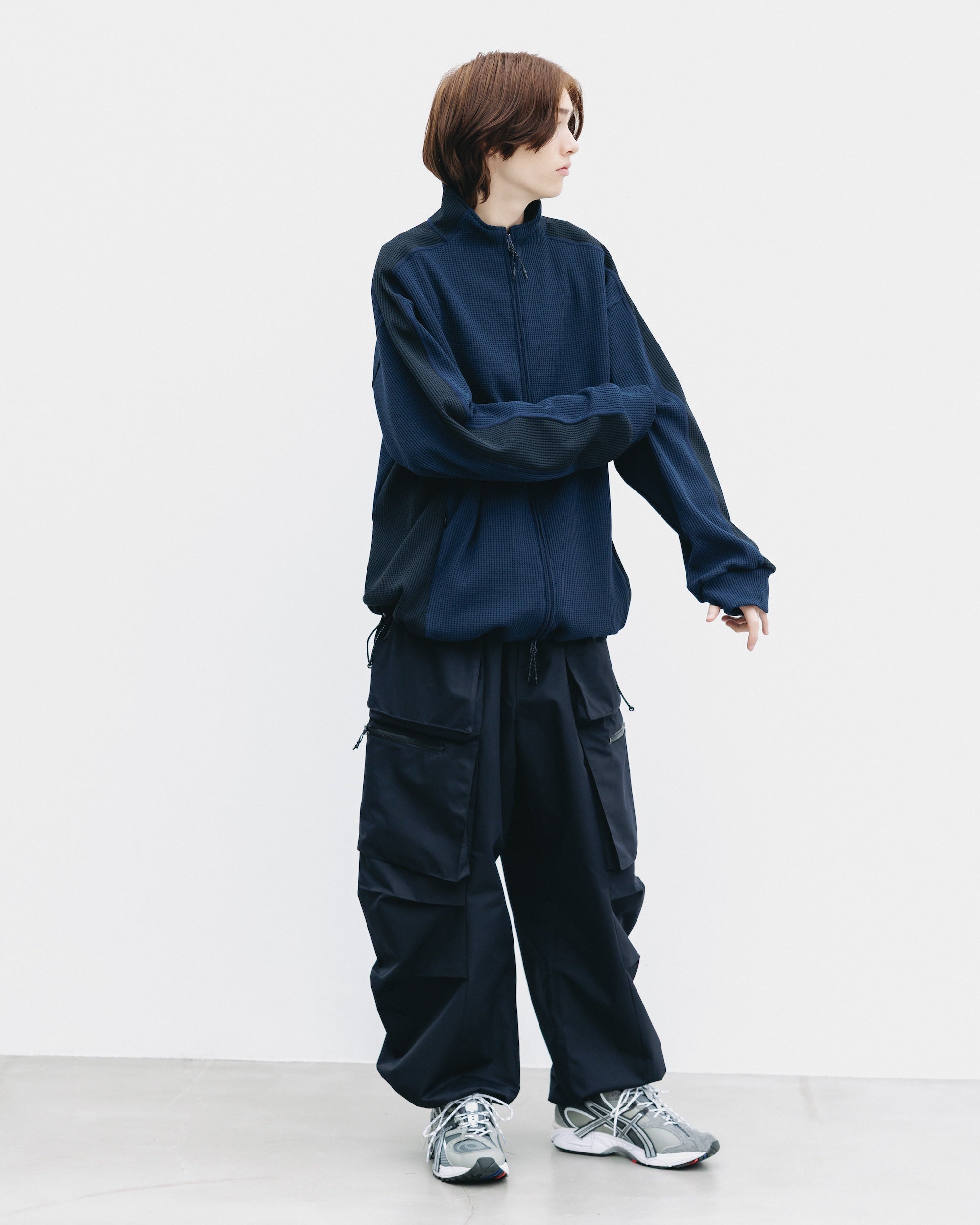 CITY LIGHT THERMAL ZIP UP (NAVY×BLACK)