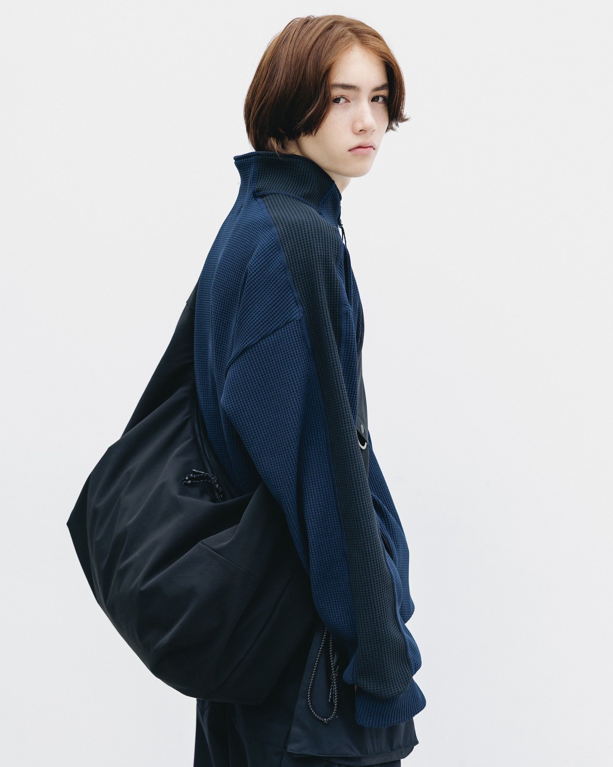 CITY LIGHT THERMAL ZIP UP (NAVY×BLACK)