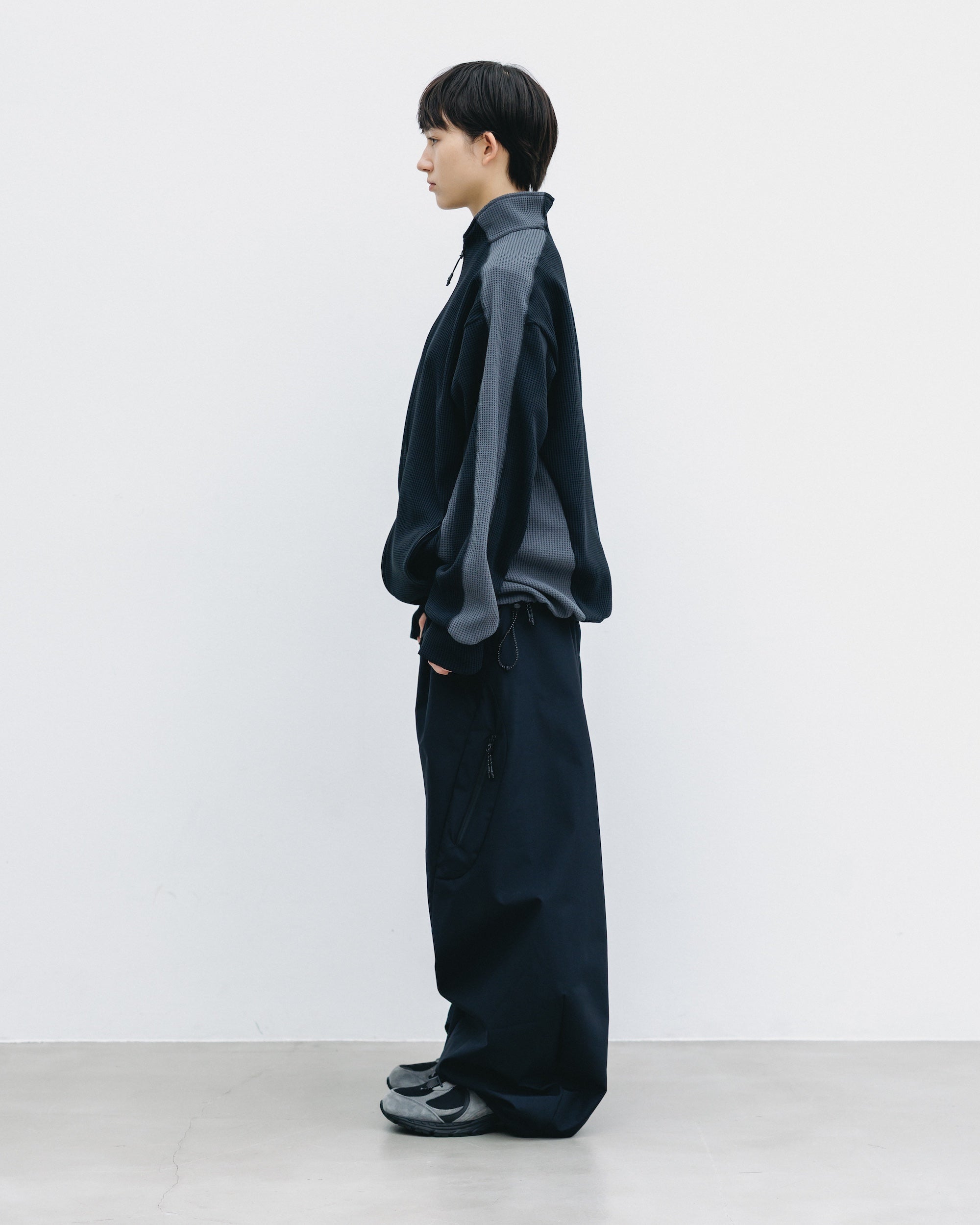CITY LIGHT THERMAL ZIP UP (BLACK×GRAY)