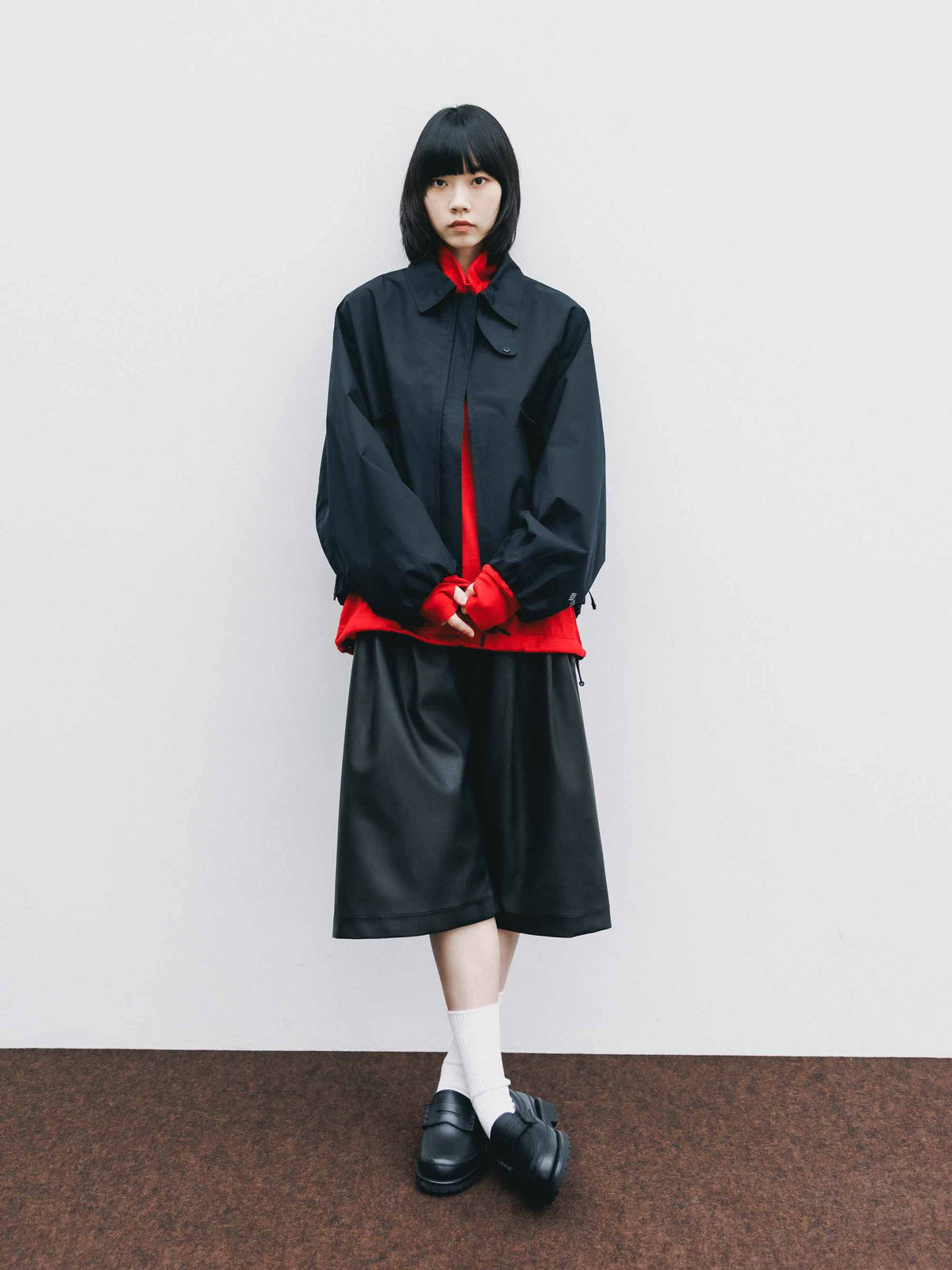 【9.16 WED 20:00- IN STOCK】SYNTHETIC SKIN-TEX CITY BAGGY HALF PANTS (BLACK)