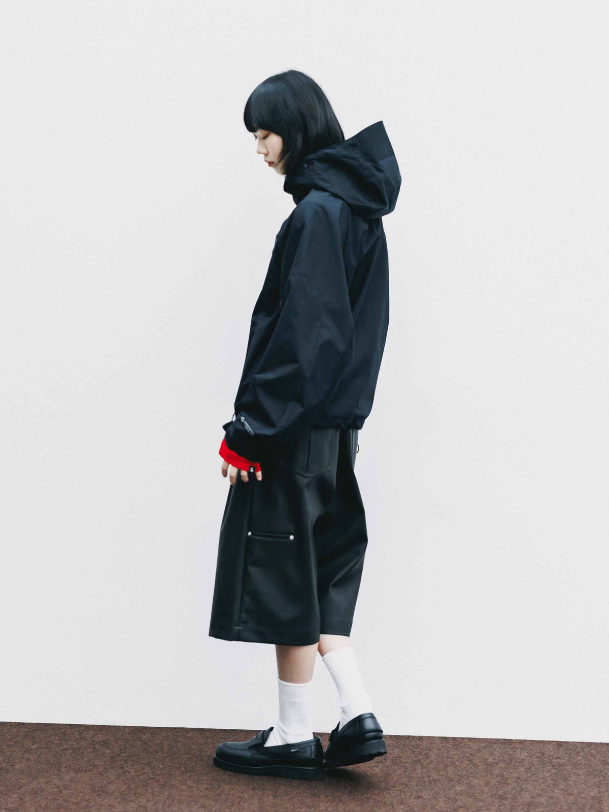 【9.16 WED 20:00- IN STOCK】SYNTHETIC SKIN-TEX CITY BAGGY HALF PANTS (BLACK)