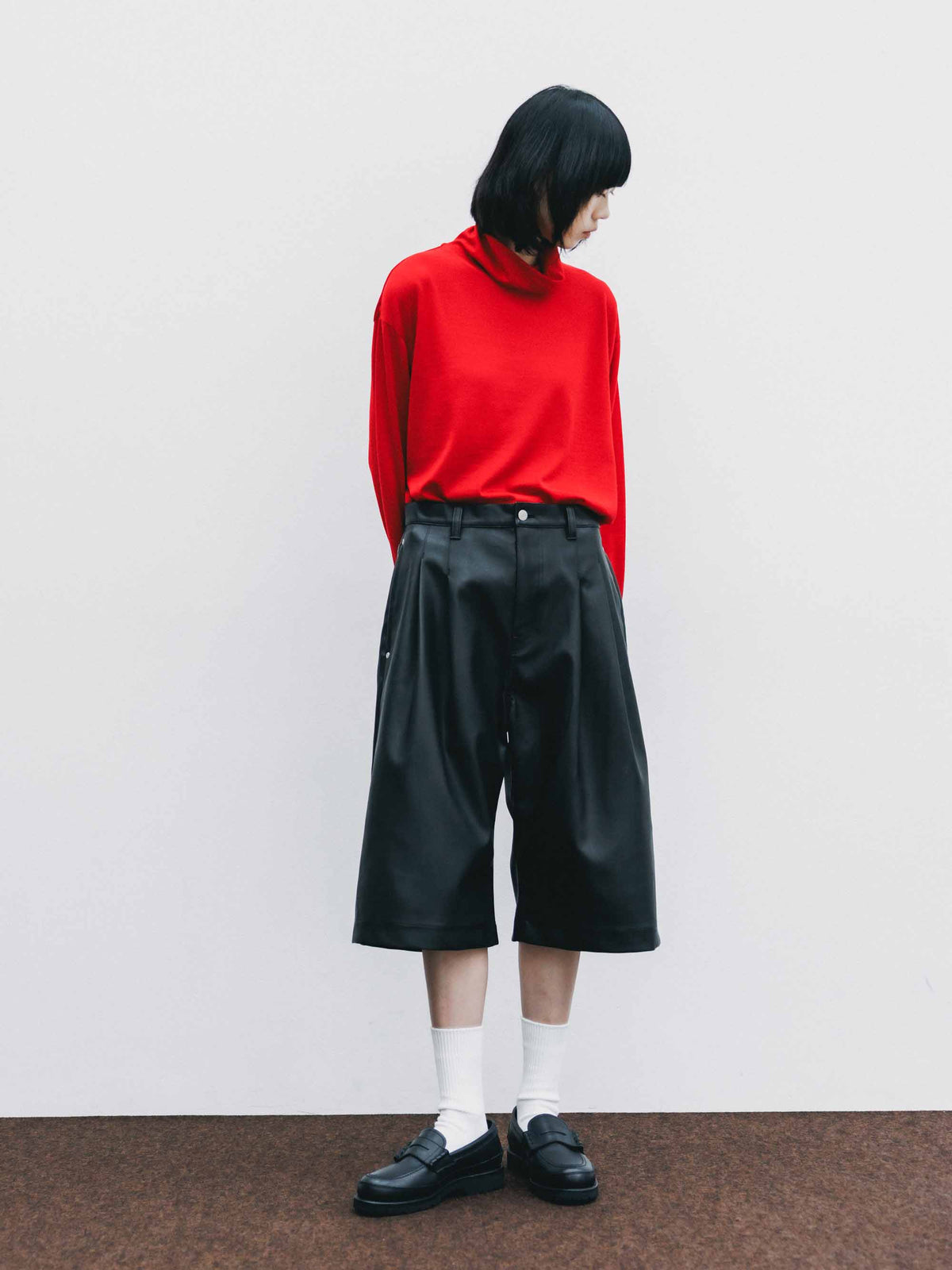 【9.16 WED 20:00- IN STOCK】SYNTHETIC SKIN-TEX CITY BAGGY HALF PANTS (BLACK)