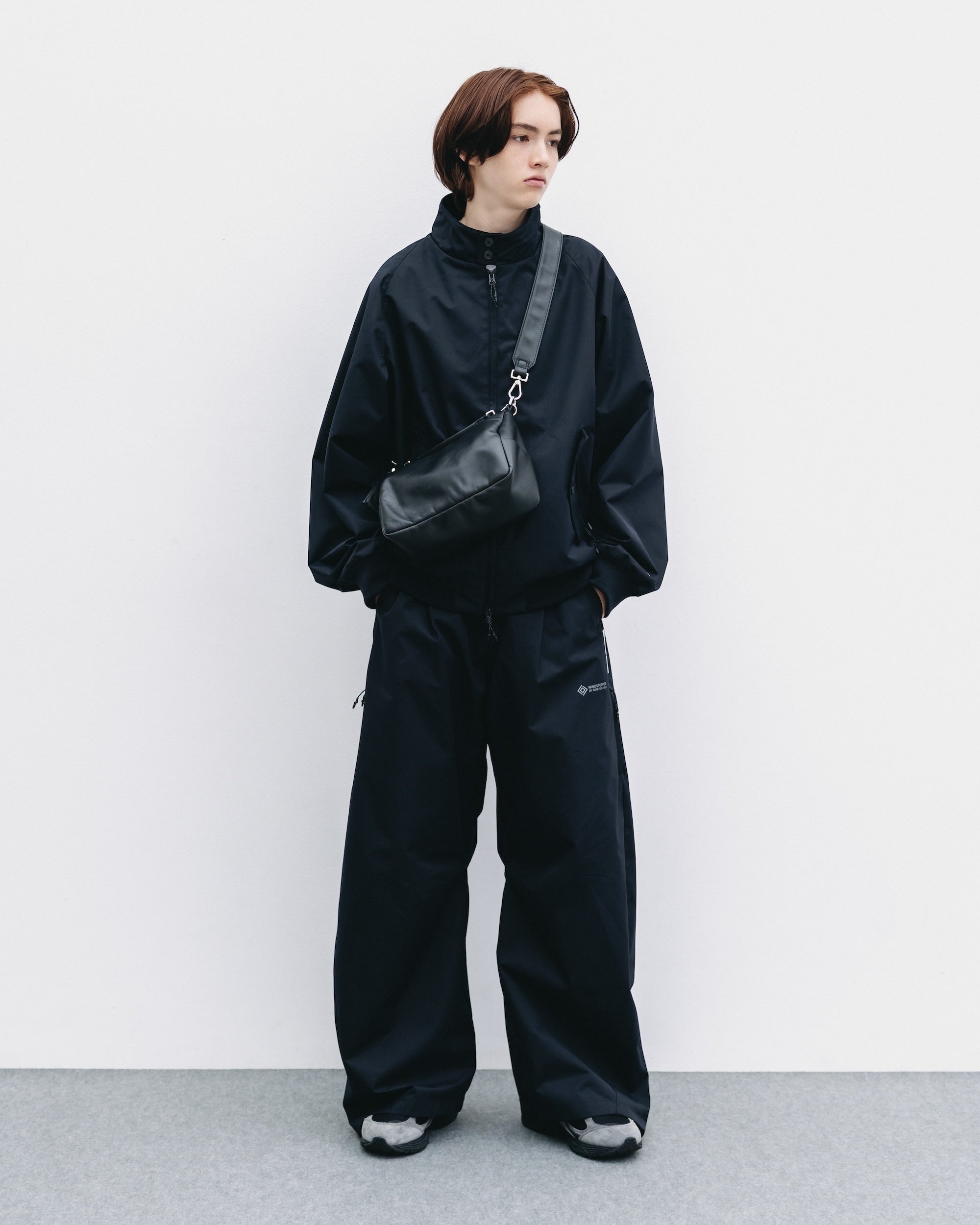【10.29 WED 20:00- IN STOCK】+phenix WINDSTOPPER® by GORE-TEX LABS TWILL CITY BARREL LEG PANTS (BLACK)