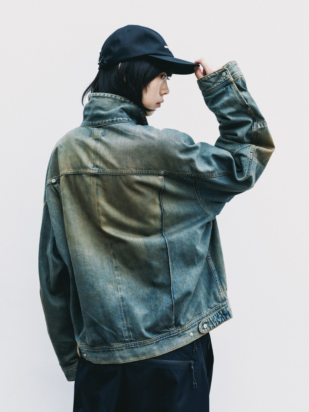 【10.10 SAT 20:00- IN STOCK】 VINTAGE DYED SELVEDGE DENIM FUTURE TRUCKER JACKET (VINTAGE BEIGE)