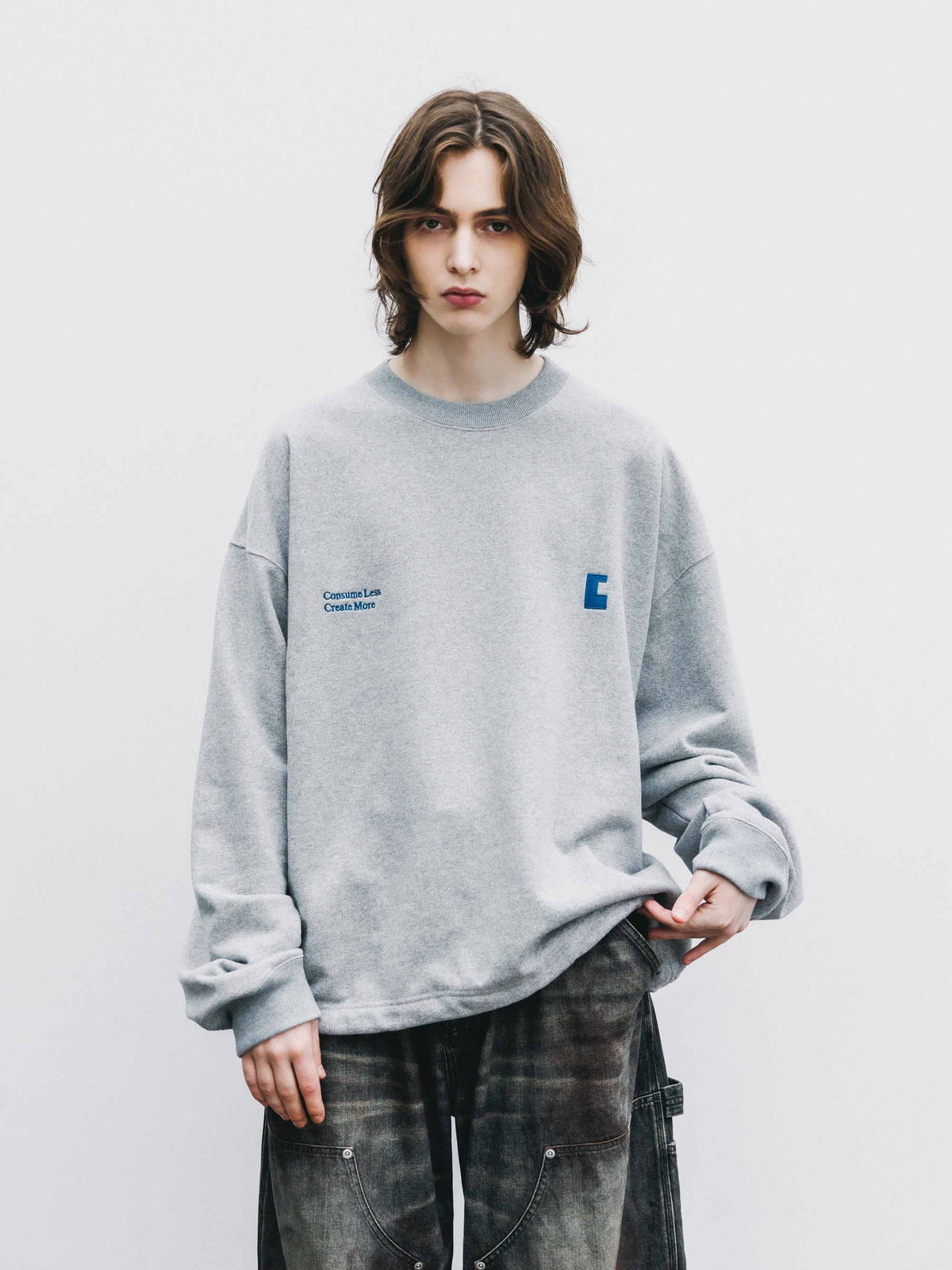 【9.23 WED 20:00- IN STOCK】"C×CONCEPT" SWEATSHIRT WITH DRAWSTRINGS (GRAY)
