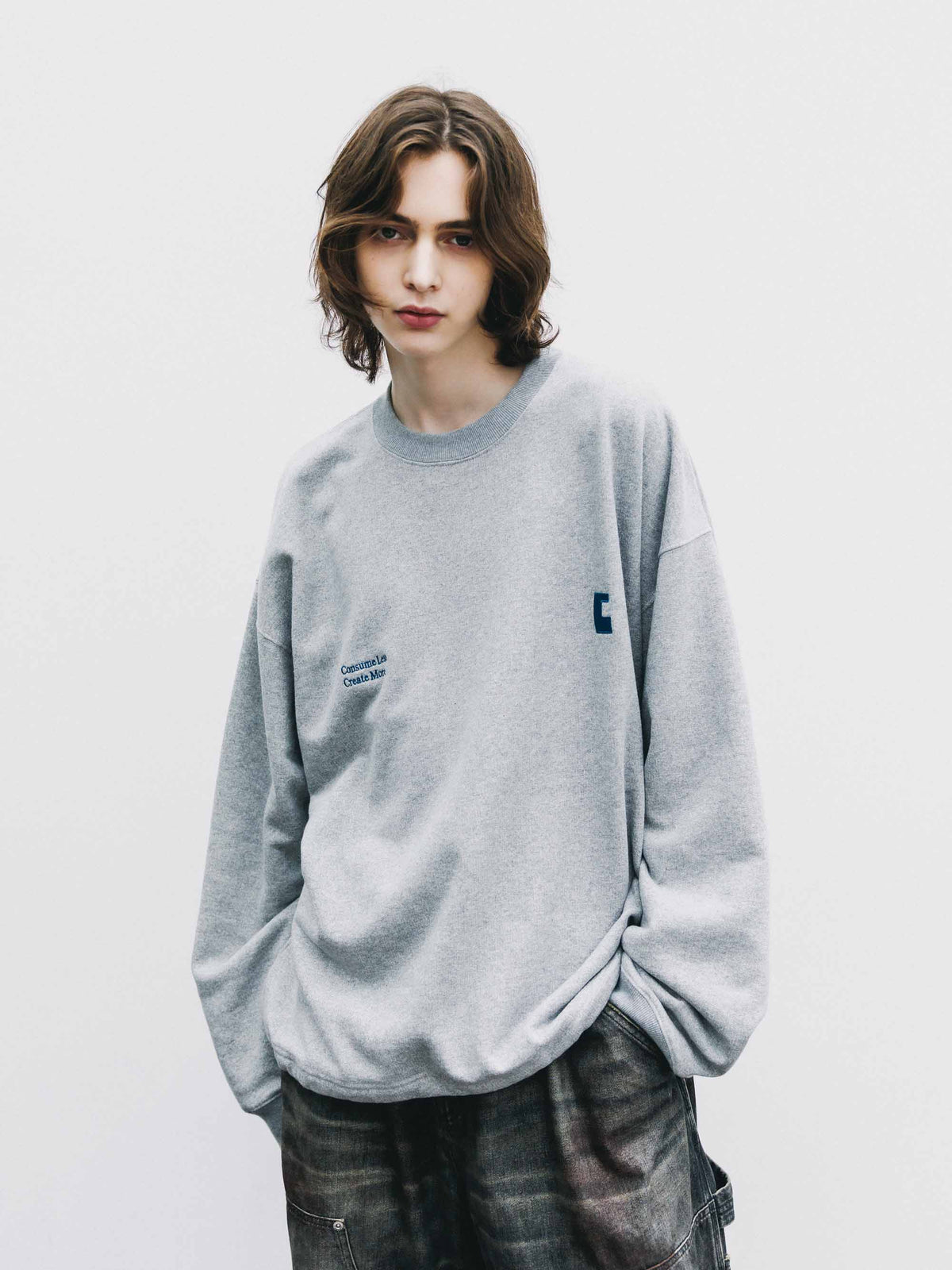 【9.23 WED 20:00- IN STOCK】"C×CONCEPT" SWEATSHIRT WITH DRAWSTRINGS (GRAY)