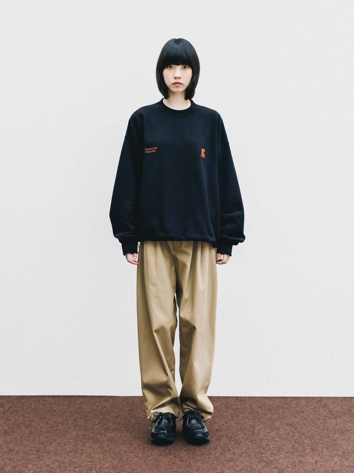 【9.19 SAT 20:00- IN STOCK】T/C GABARDINE CITY UNIFORM WIDE TAPERED PANTS (BEIGE)