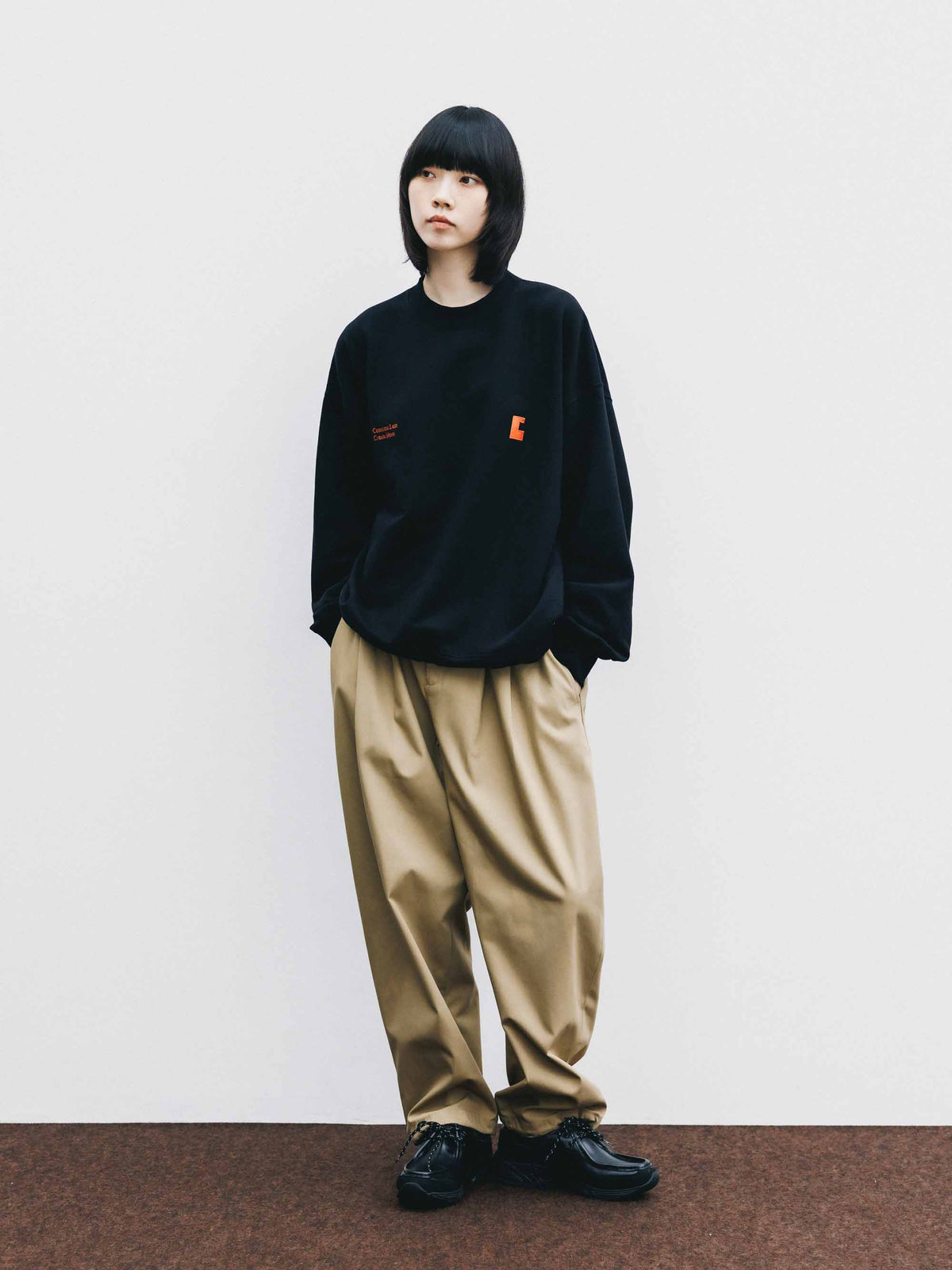 【9.19 SAT 20:00- IN STOCK】T/C GABARDINE CITY UNIFORM WIDE TAPERED PANTS (BEIGE)