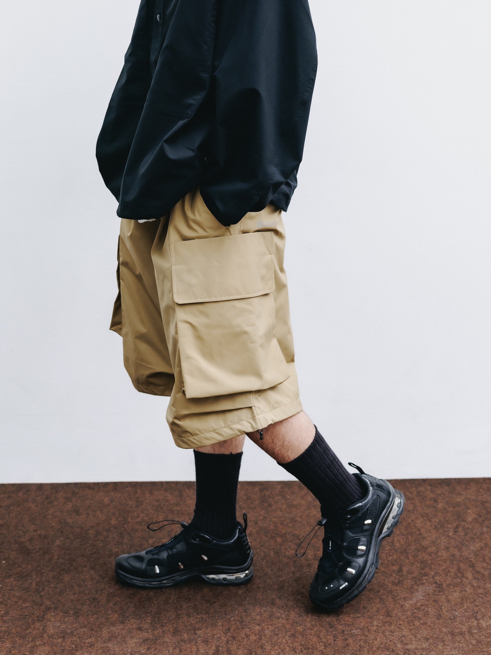 +phenix WINDSTOPPER® by GORE-TEX LABS CITY MILITARY HALF PANTS 001 (CAMEL BEIGE)