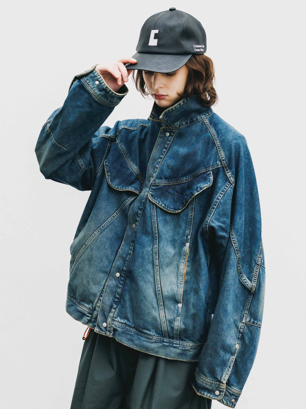 【9.16 WED 20:00- IN STOCK】"C"SYNTHETIC SKIN-TEX CITY CAP (BLACK)