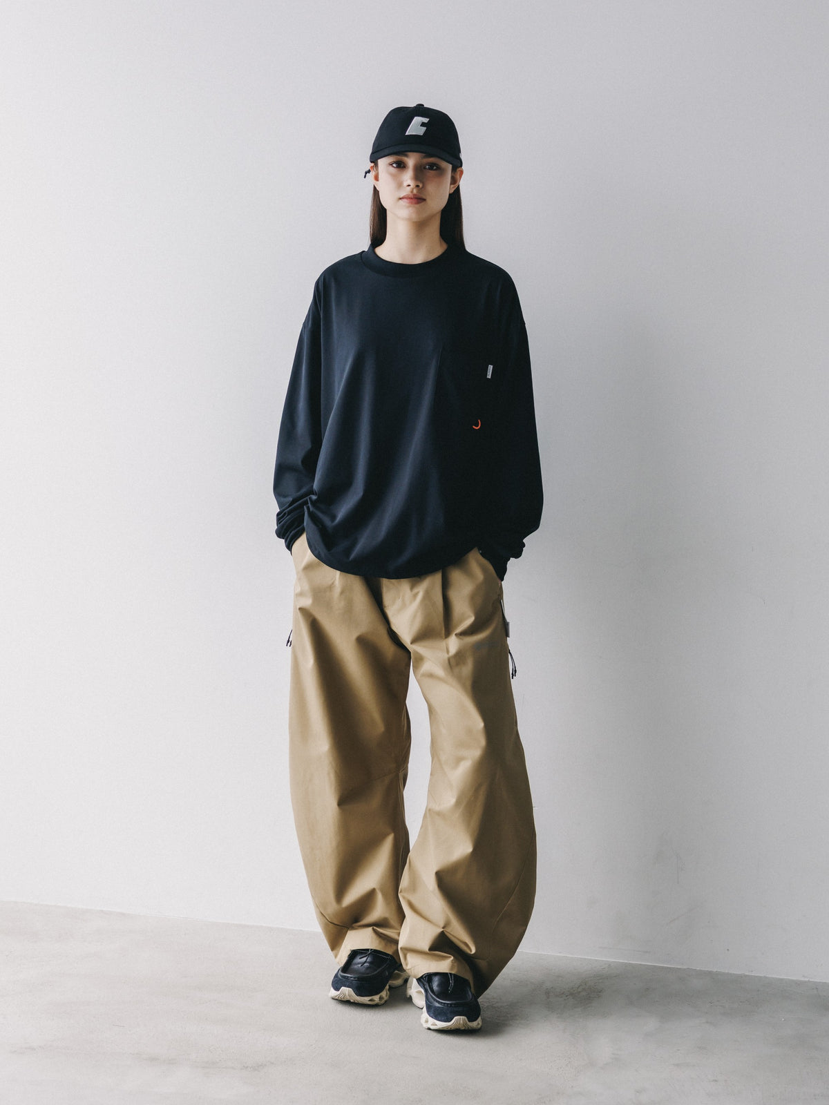 【10.17 SAT 20:00- IN STOCK】 TECH POCKET L/S T-SHIRT (BLACK)