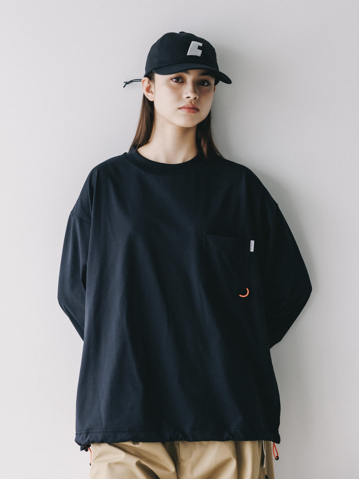 【10.17 SAT 20:00- IN STOCK】 TECH POCKET L/S T-SHIRT (BLACK)