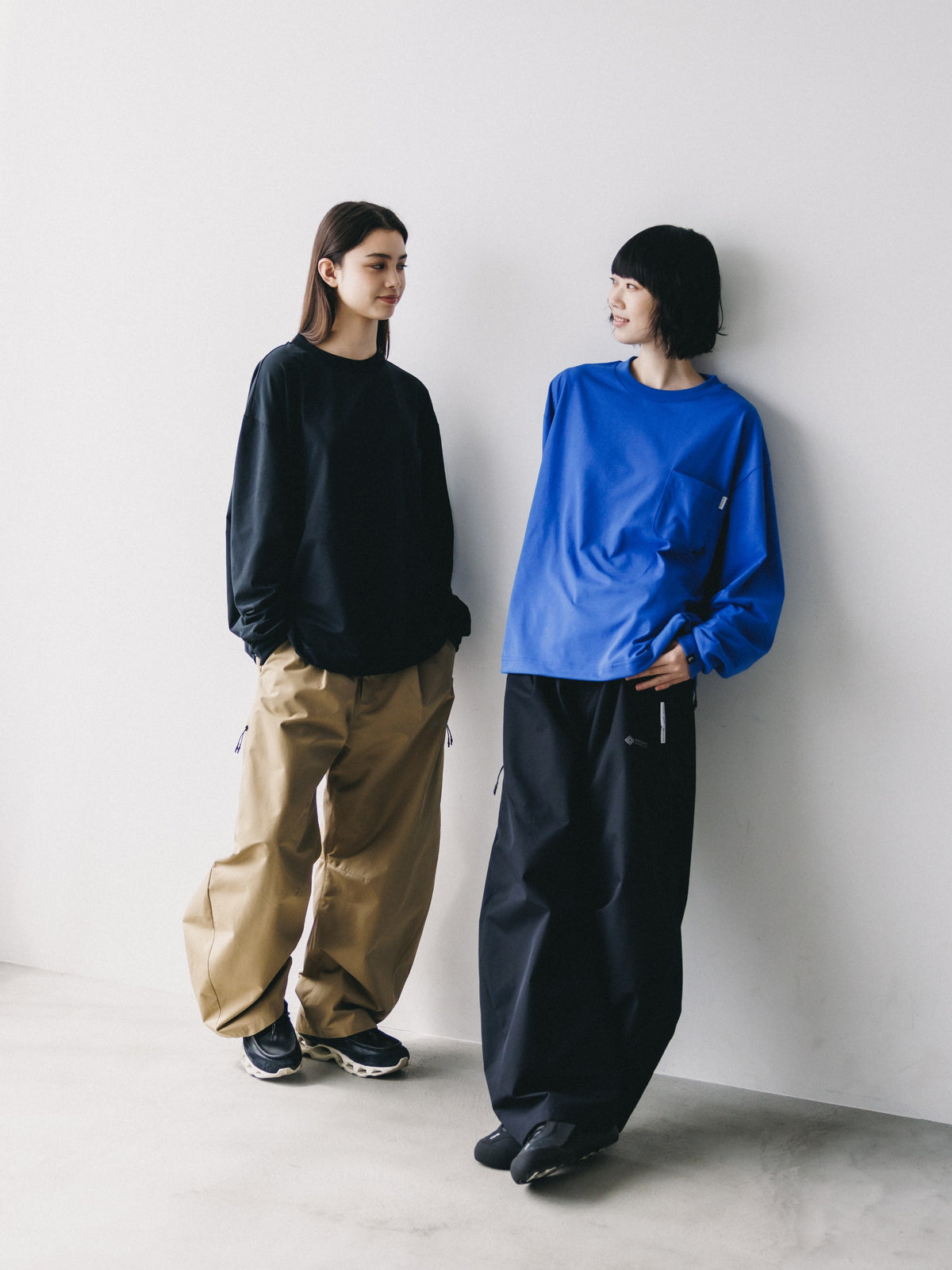 【10.17 SAT 20:00- IN STOCK】 TECH POCKET L/S T-SHIRT (BLACK)