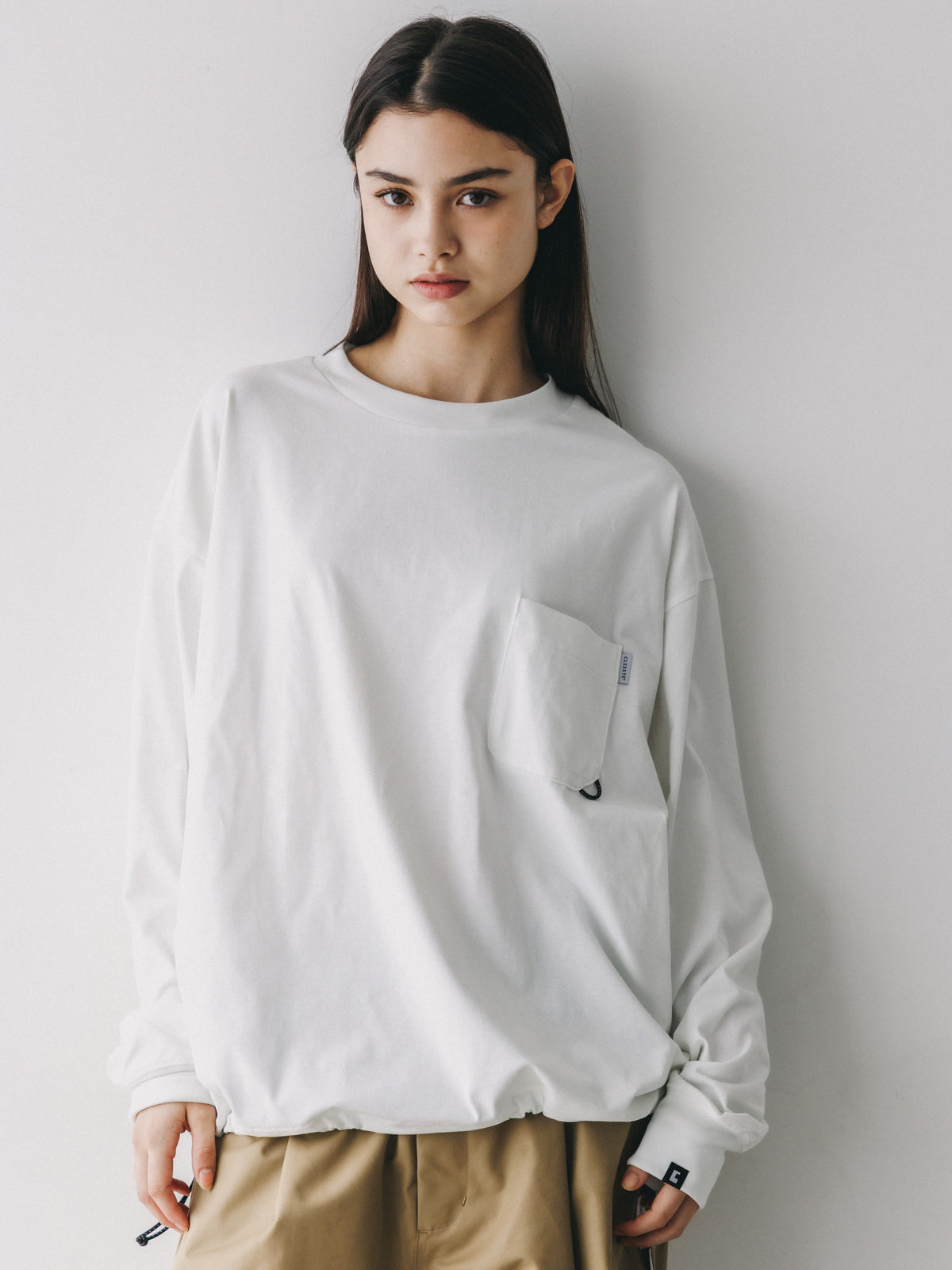 【10.17 SAT 20:00- IN STOCK】 TECH POCKET L/S T-SHIRT (WHITE)