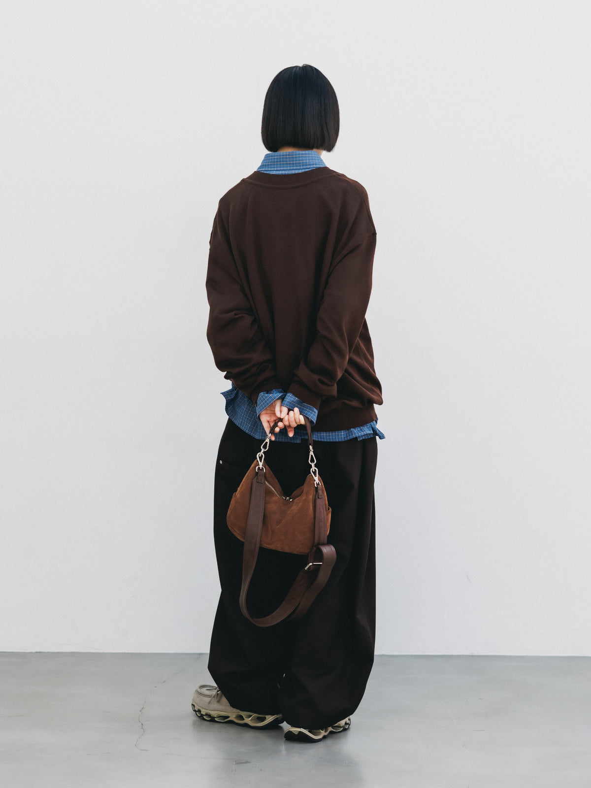 【10.31 SAT 20:00- IN STOCK】 12G WOOL V-NECK KNIT PULLOVER (BROWN)