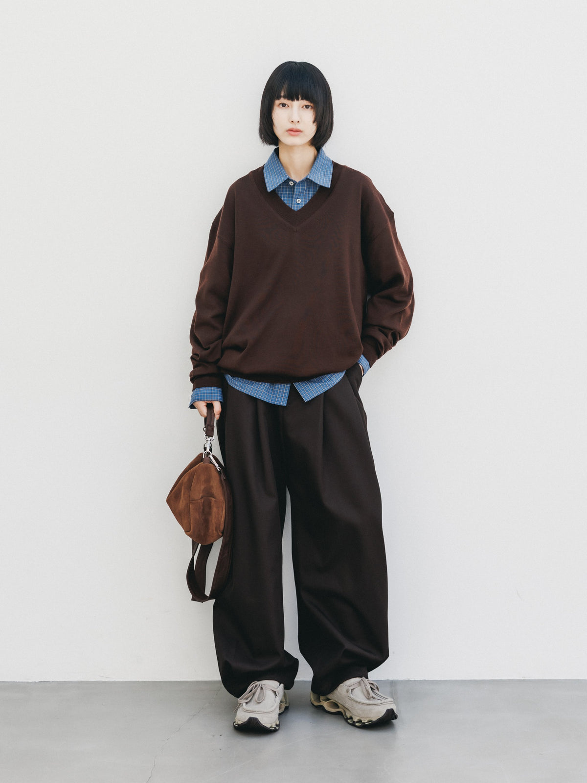 【10.31 SAT 20:00- IN STOCK】 12G WOOL V-NECK KNIT PULLOVER (BROWN)
