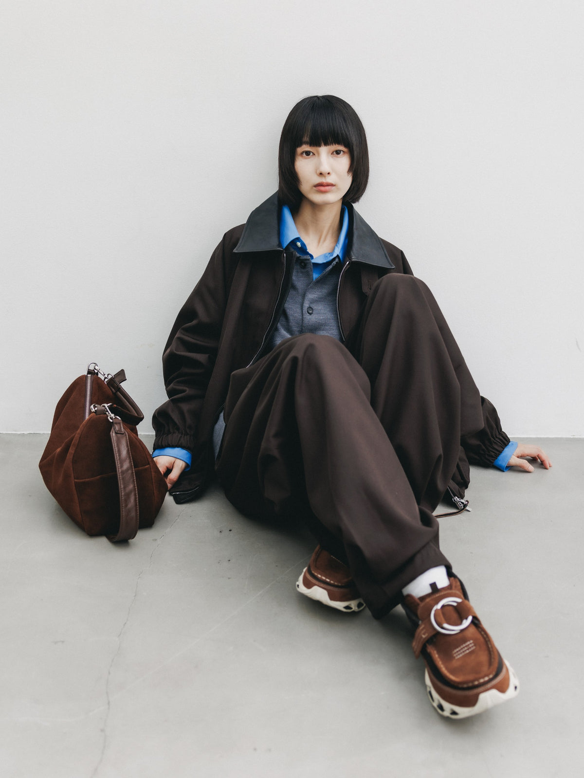 【10.7 WED 20:00- IN STOCK】 WOOL KERSEY CITY WIDE TAPERED BALLOON PANTS (BROWN)