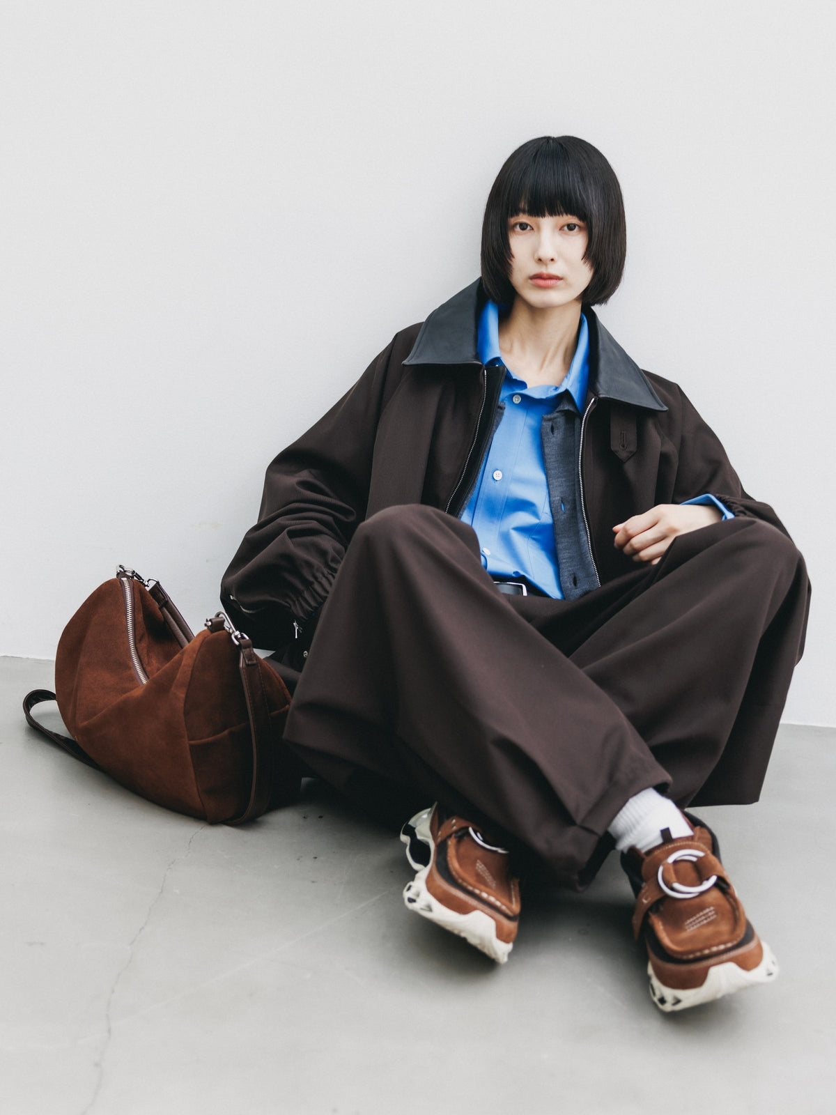 【10.7 WED 20:00- IN STOCK】 WOOL KERSEY CITY WIDE TAPERED BALLOON PANTS (BROWN)