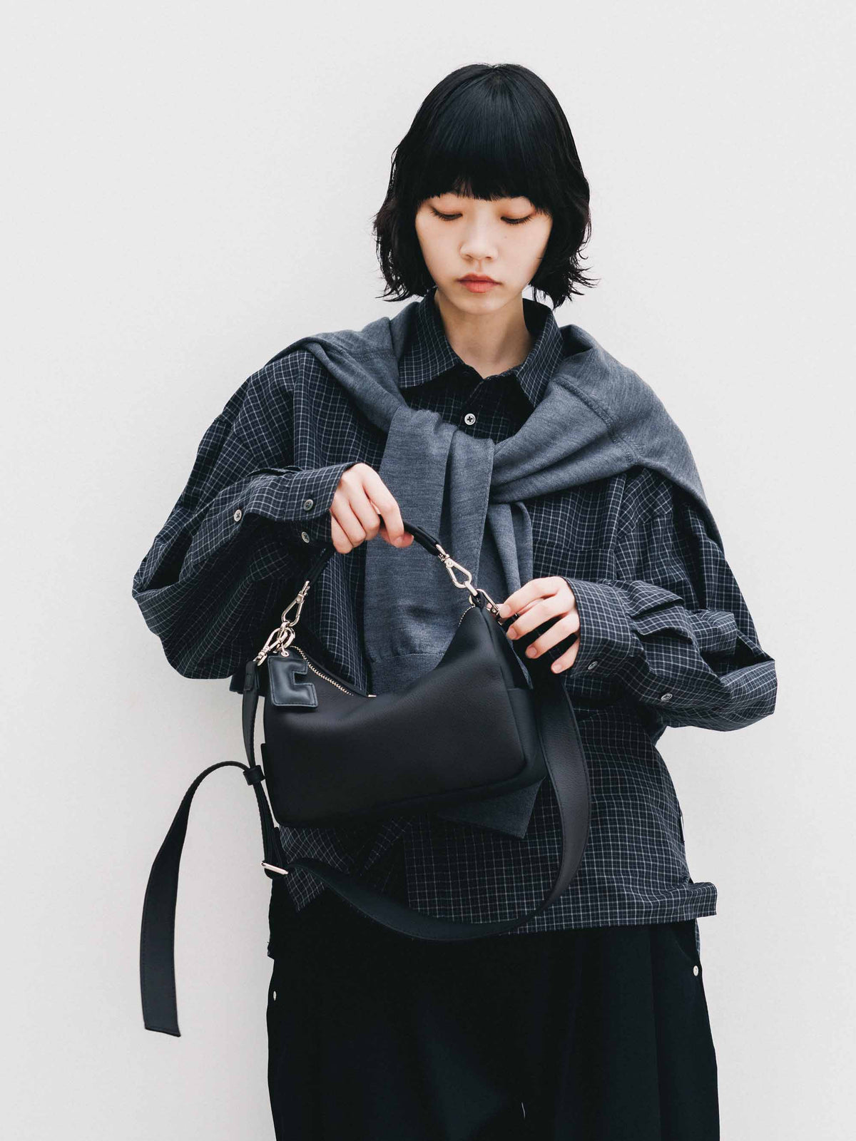 【9.30 WED 20:00- IN STOCK】GRAIN LEATHER DAYOFF BAG MINI (BLACK)