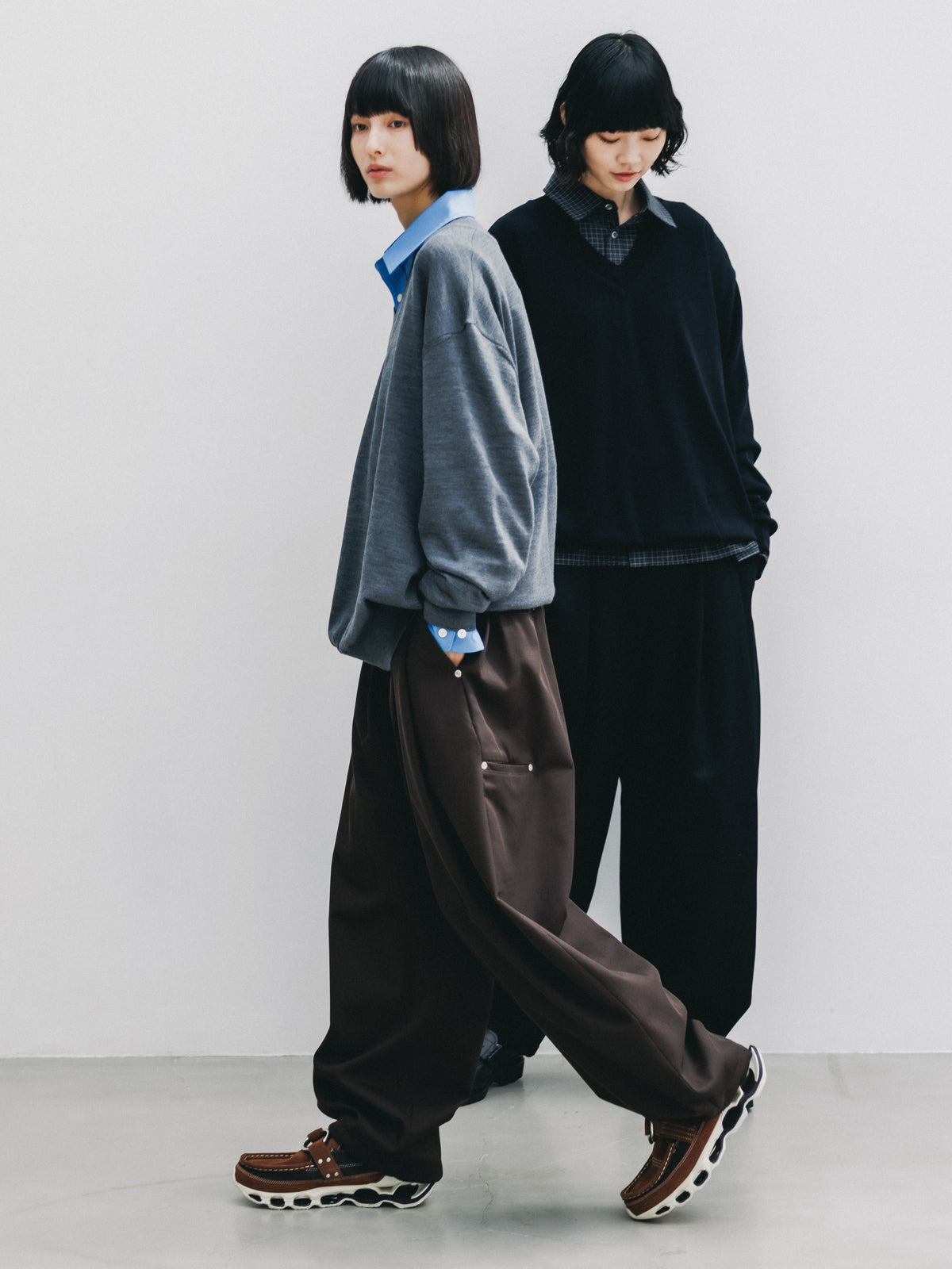 【10.31 SAT 20:00- IN STOCK】 12G WOOL V-NECK KNIT PULLOVER (GRAY)