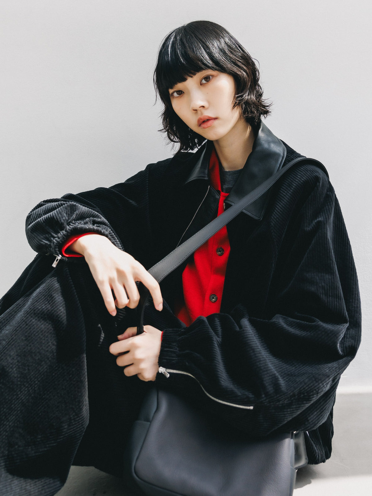 【10.21 WED 20:00- IN STOCK】 LEATHER COLLAR CORDUROY CITY UTILITY BALLOON JACKET (BLACK)