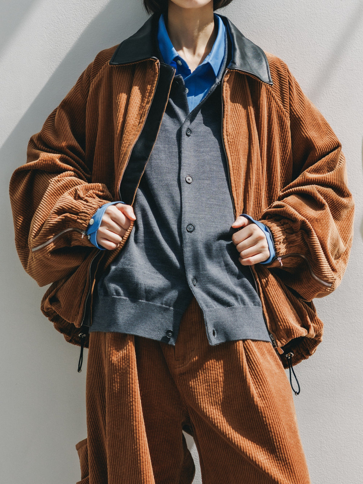 【10.21 WED 20:00- IN STOCK】 LEATHER COLLAR CORDUROY CITY UTILITY BALLOON JACKET (CAMEL)