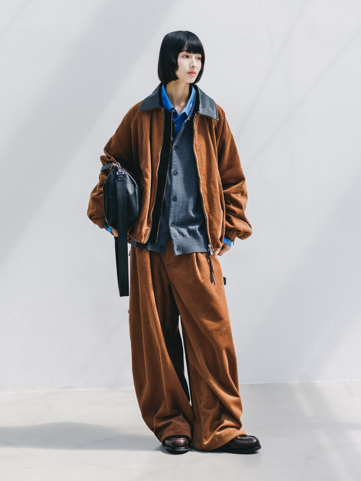 【10.21 WED 20:00- IN STOCK】 LEATHER COLLAR CORDUROY CITY UTILITY BALLOON JACKET (CAMEL)