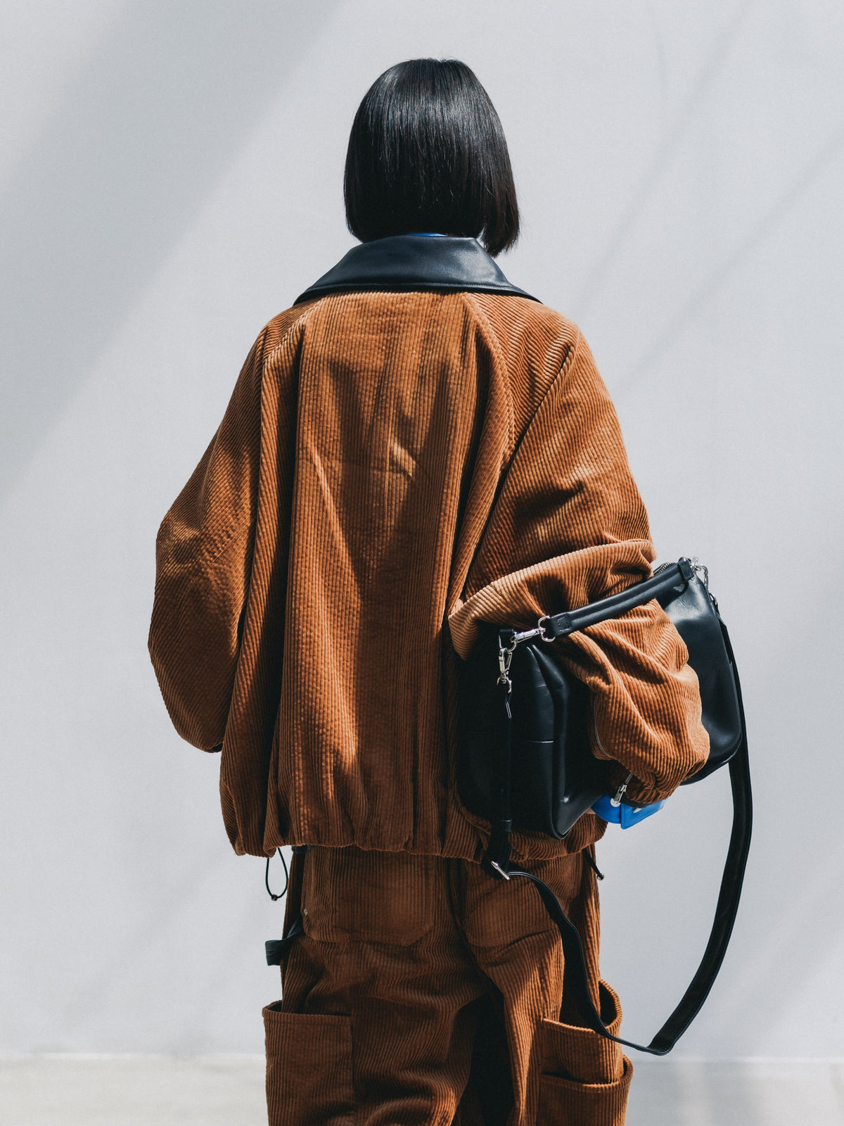 【10.21 WED 20:00- IN STOCK】 LEATHER COLLAR CORDUROY CITY UTILITY BALLOON JACKET (CAMEL)