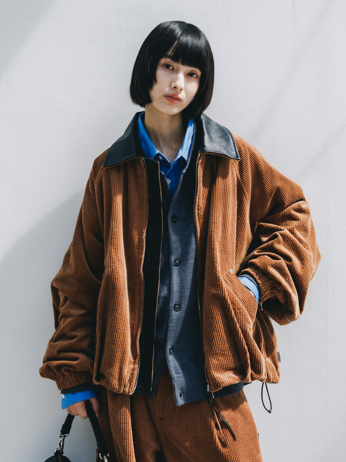 【10.21 WED 20:00- IN STOCK】 LEATHER COLLAR CORDUROY CITY UTILITY BALLOON JACKET (CAMEL)