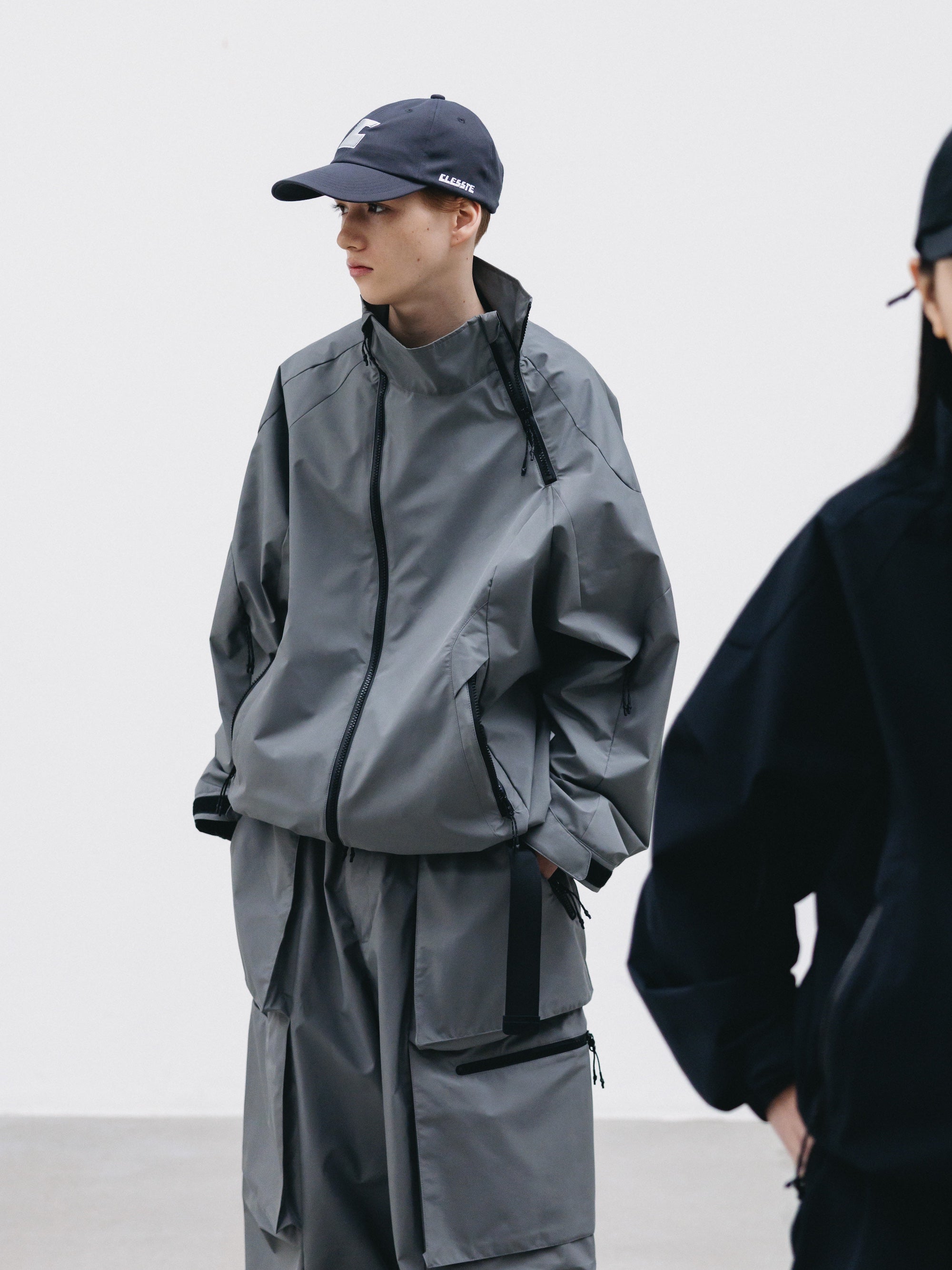 【2.25 WED 20:00- IN STOCK】+phenix WINDSTOPPER® by GORE-TEX LABS CITY SIDEWINDER JACKET (CHARCOAL GRAY)