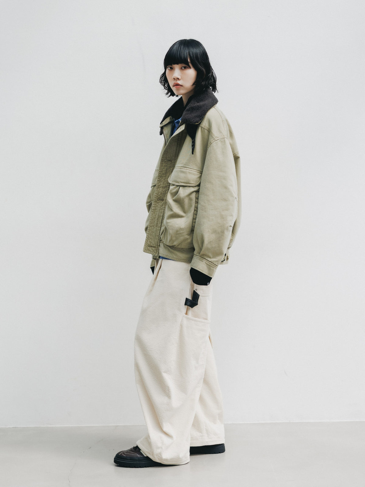 【10.21 WED 20:00- IN STOCK】 CORDUROY CITY MASSIVE UTILITY PANTS (OFF WHITE)