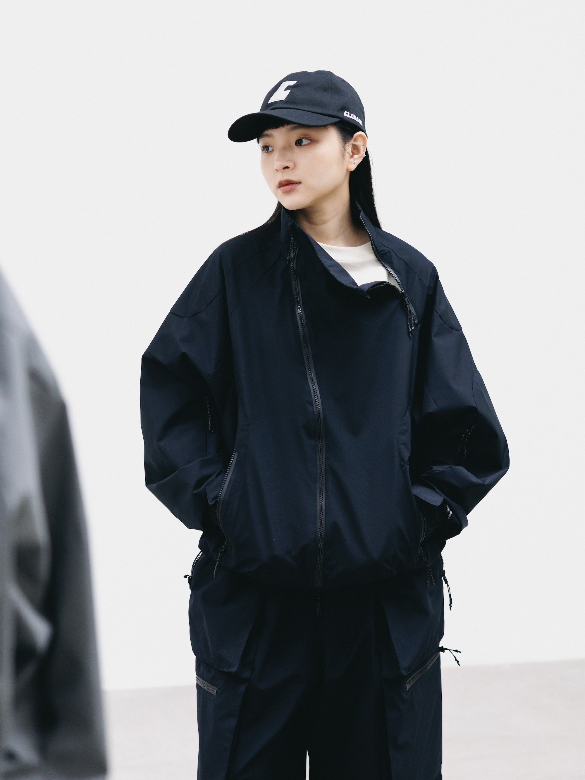 【2.25 WED 20:00- IN STOCK】+phenix WINDSTOPPER® by GORE-TEX LABS CITY SIDEWINDER JACKET (BLACK)