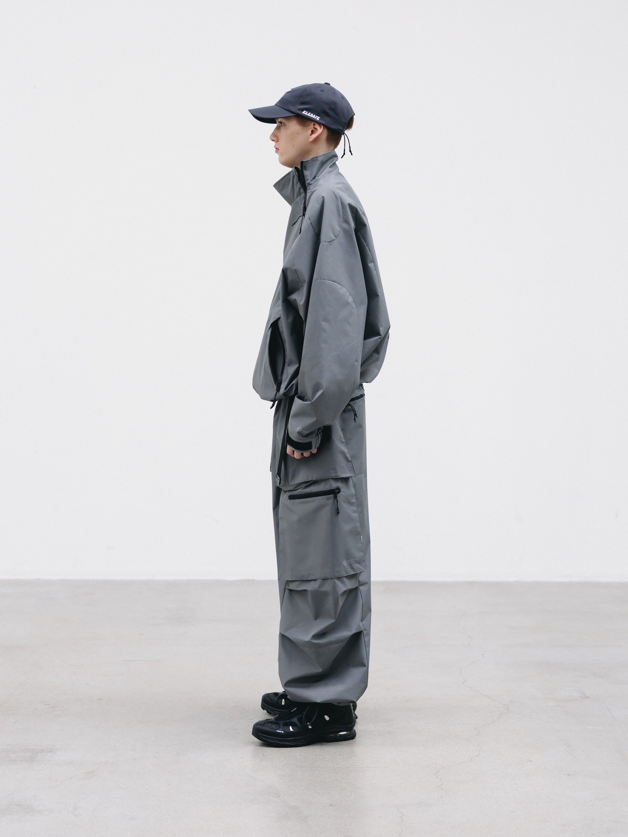 【2.25 WED 20:00- IN STOCK】+phenix WINDSTOPPER® by GORE-TEX LABS CITY MILITARY CURVE PANTS (CHARCOAL GRAY)