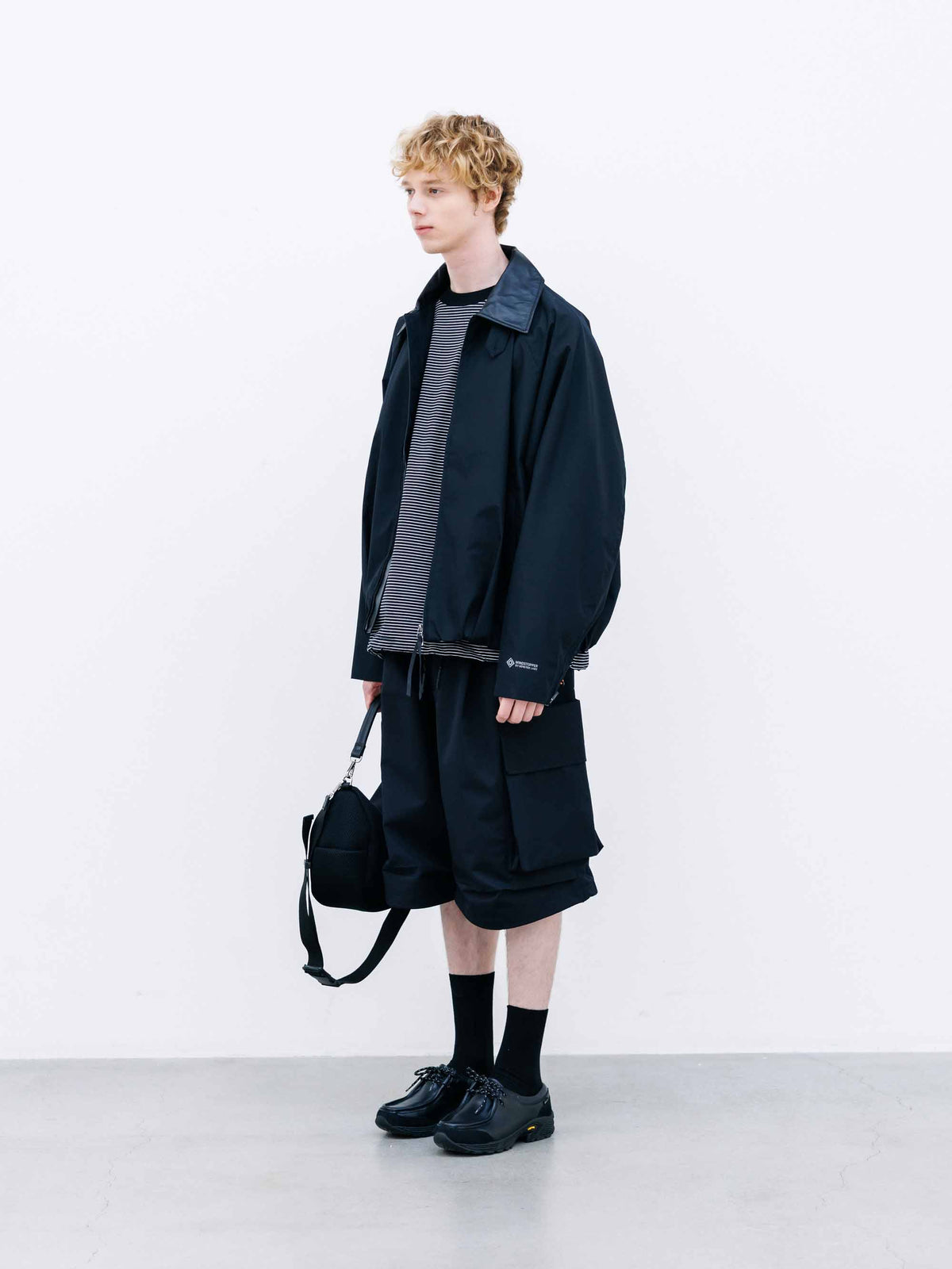 【9.12 SAT 20:00- IN STOCK】W-MESH DAYOFF BAG (BLACK)