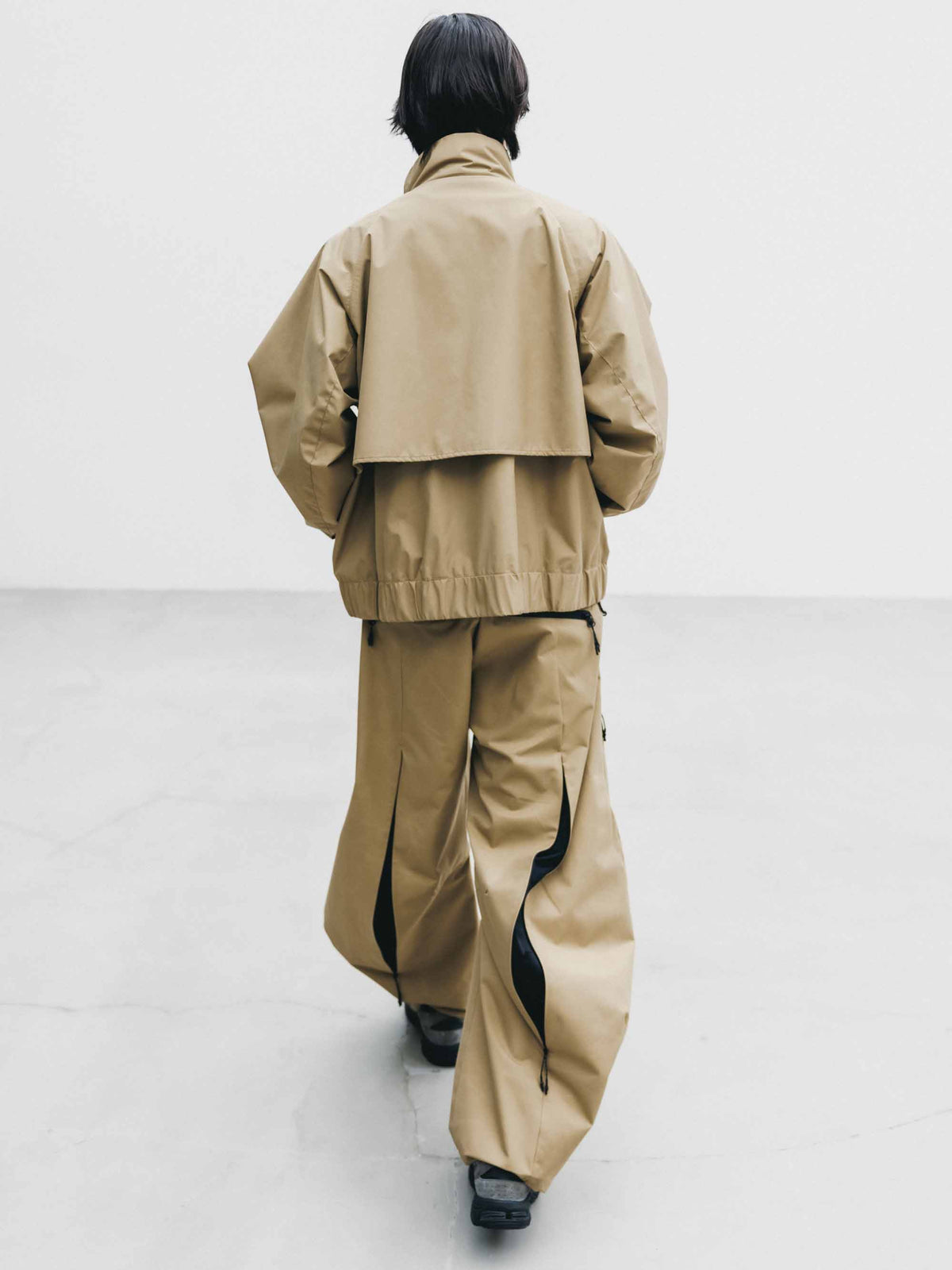 【9.26 SAT 20:00- IN STOCK】+phenix WINDSTOPPER® by GORE-TEX LABS CITY CORE STAND JACKET (CAMEL BEIGE)