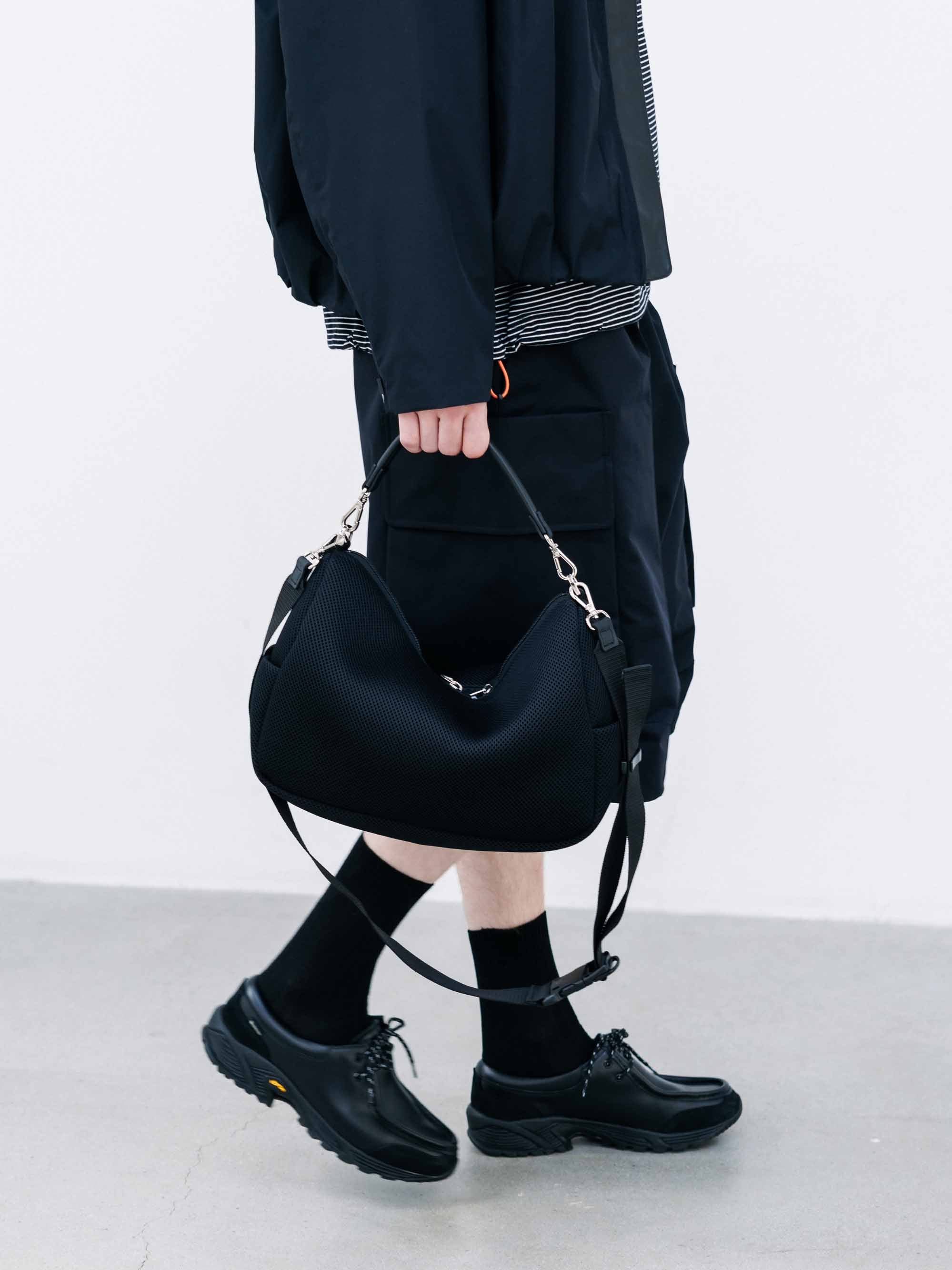 【9.12 SAT 20:00- IN STOCK】W-MESH DAYOFF BAG (BLACK)